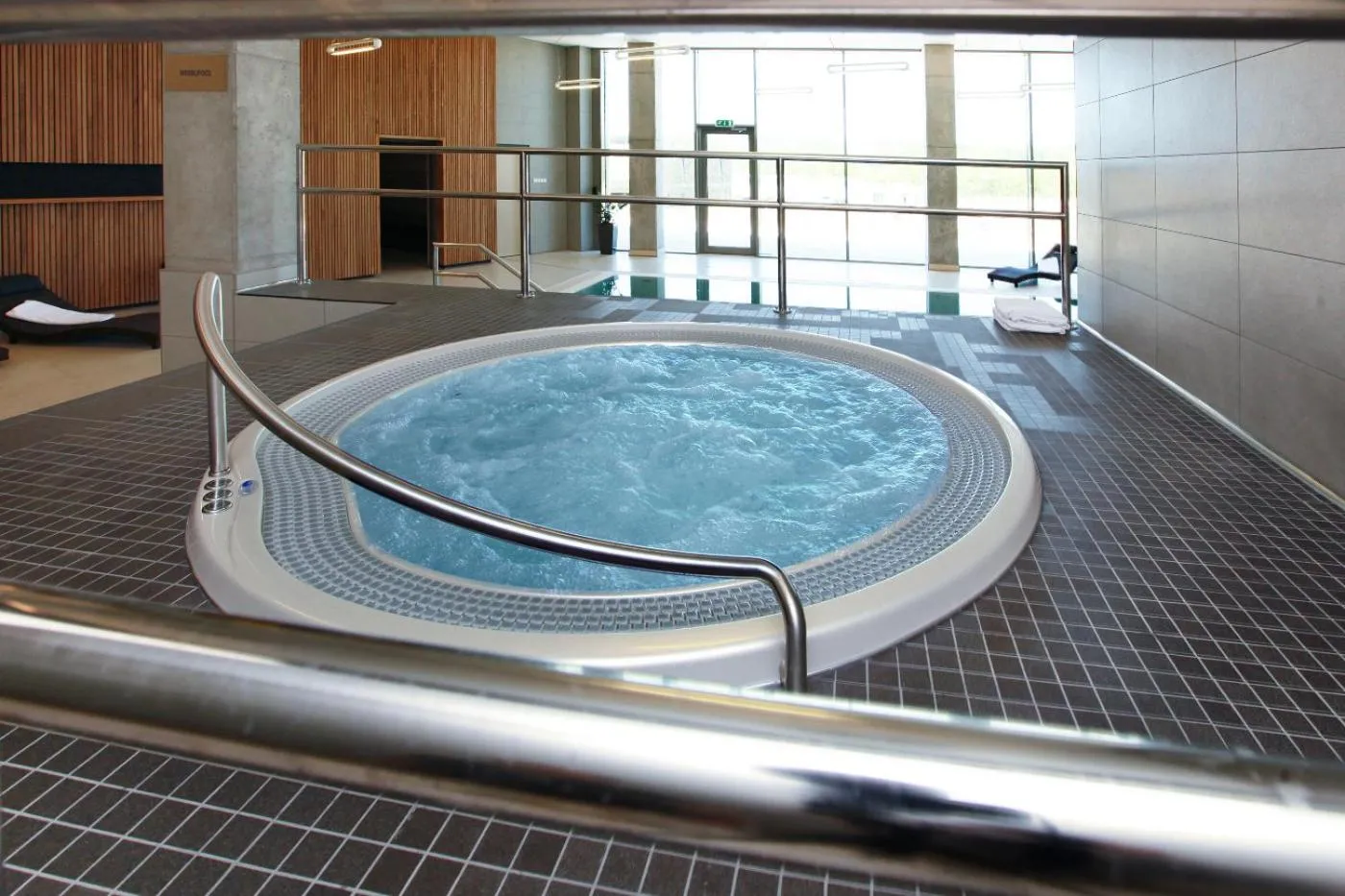 Hot Tub in Hotel Vinice Hnanice