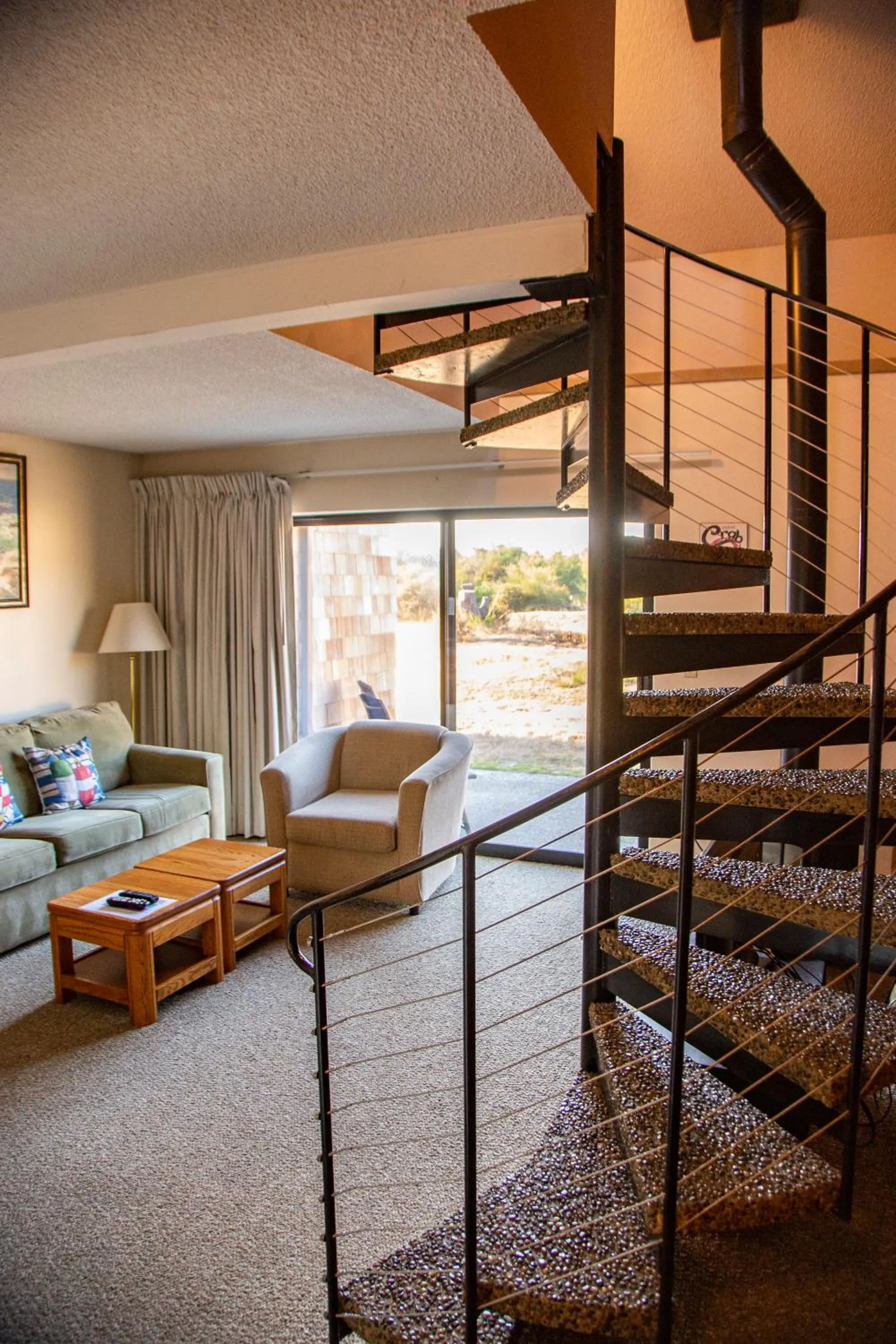 Living room in Surfcrest Resort