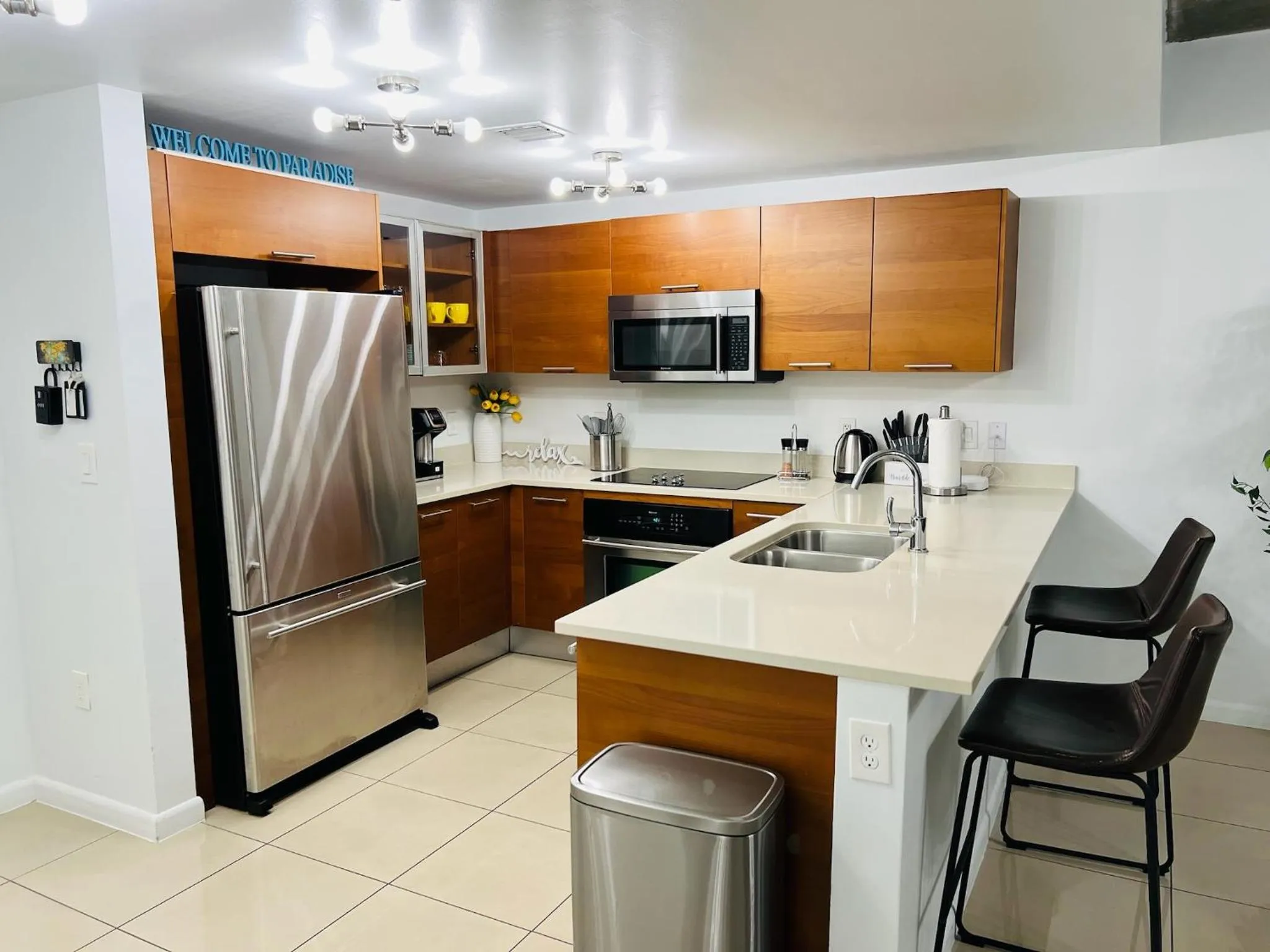 Spacious 2BD 2BTH at Midblock