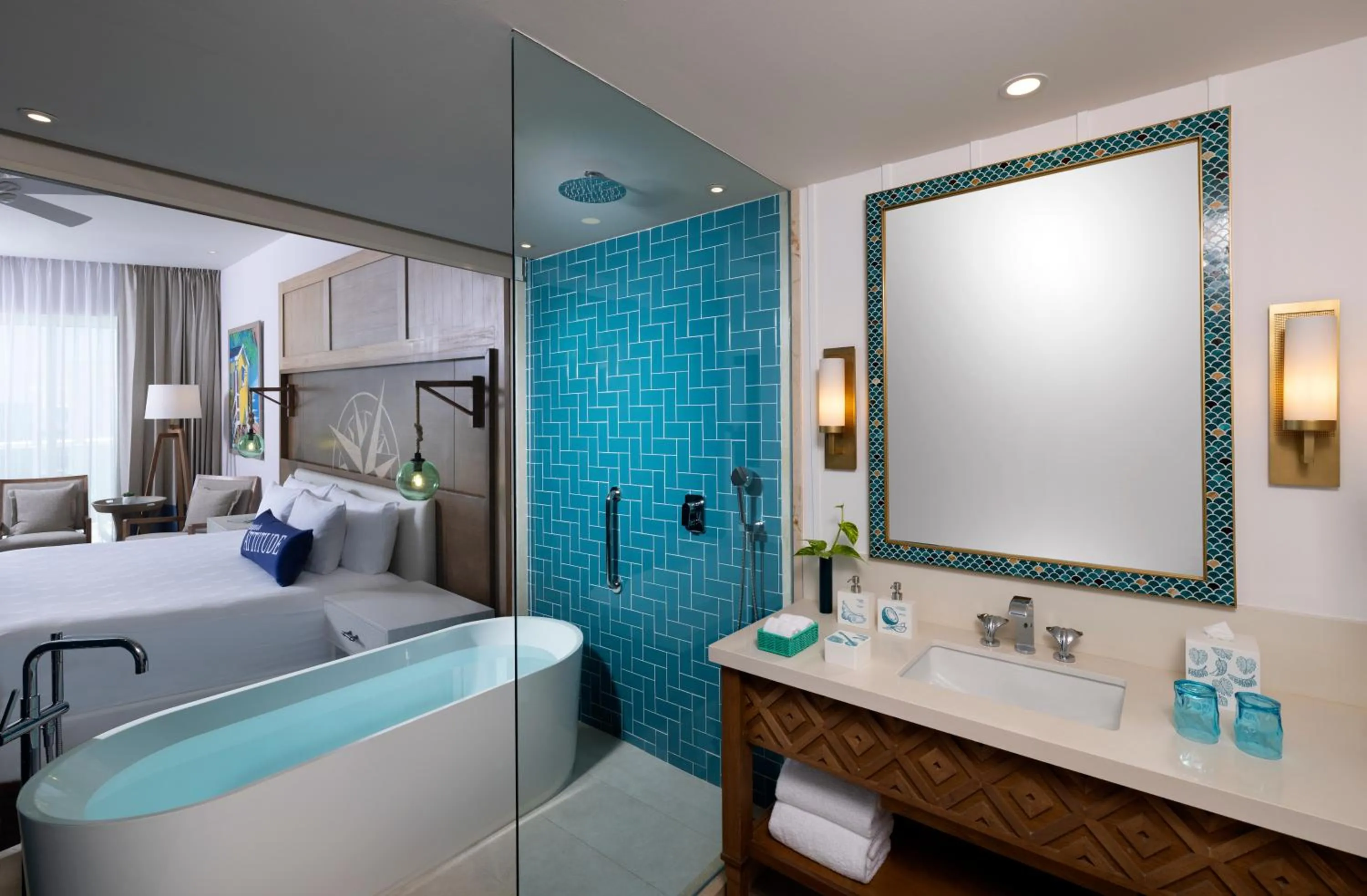 Bathroom, Bed in Margaritaville Island Reserve Riviera Maya - An Adults Only Karisma All-Inclusive Experience