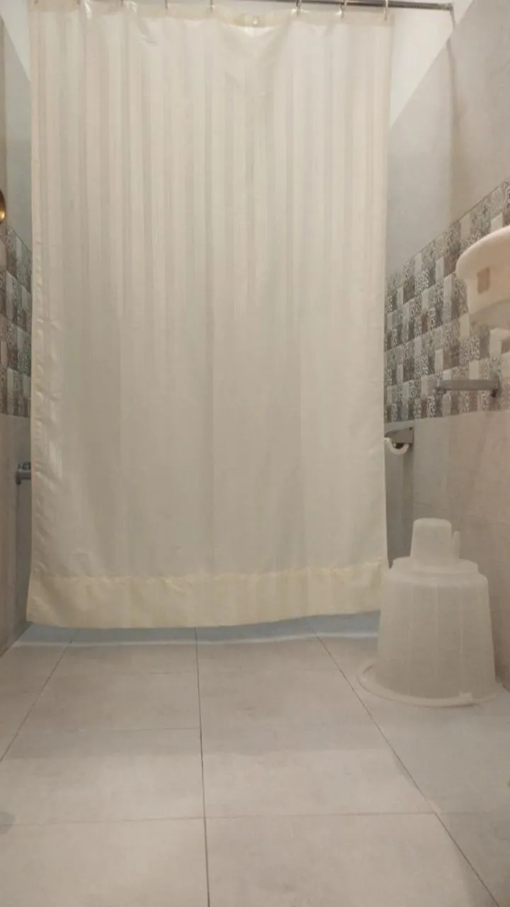 Bathroom in Hotel Annapoorna Residency