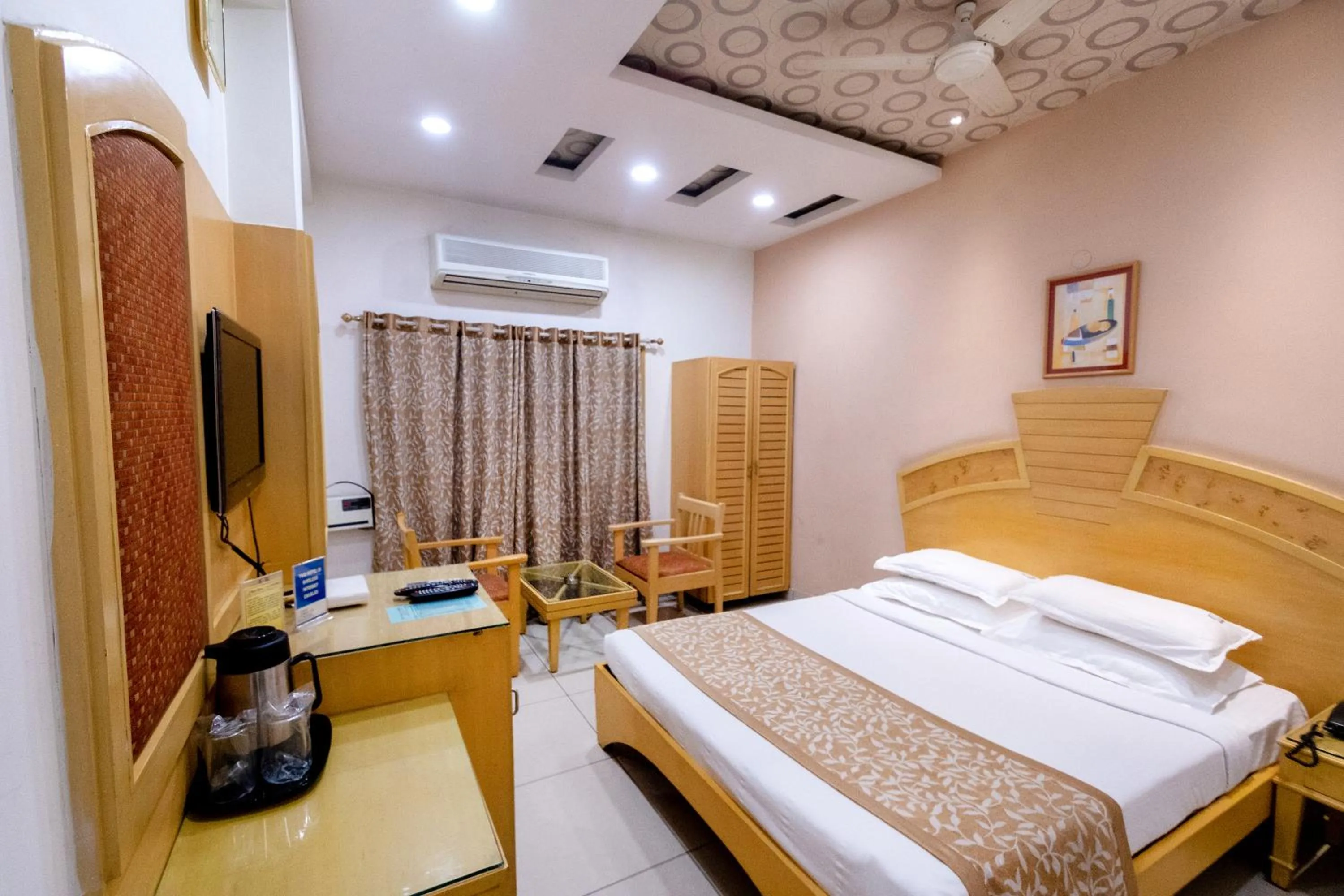 Bedroom, Bed in Hotel Annapoorna Residency