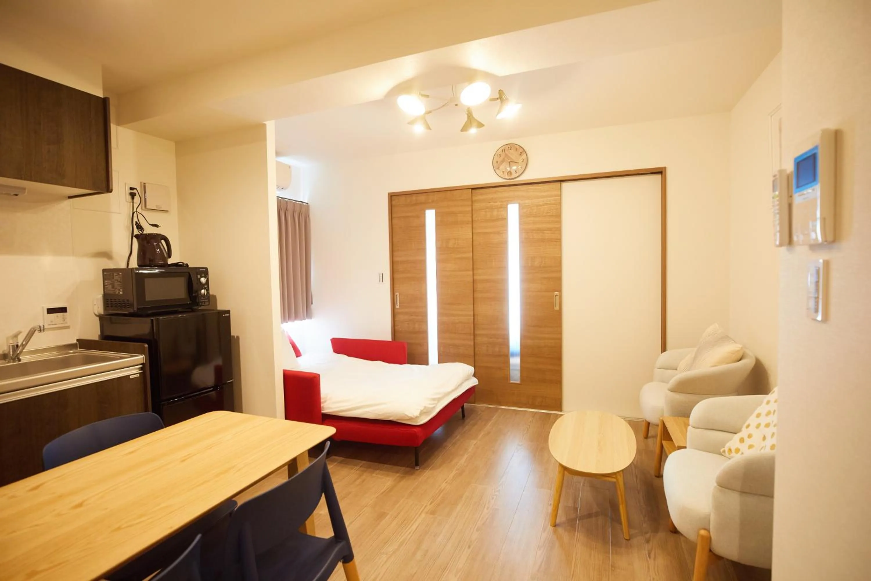 Dining area, Bed in SG Premium KASAI