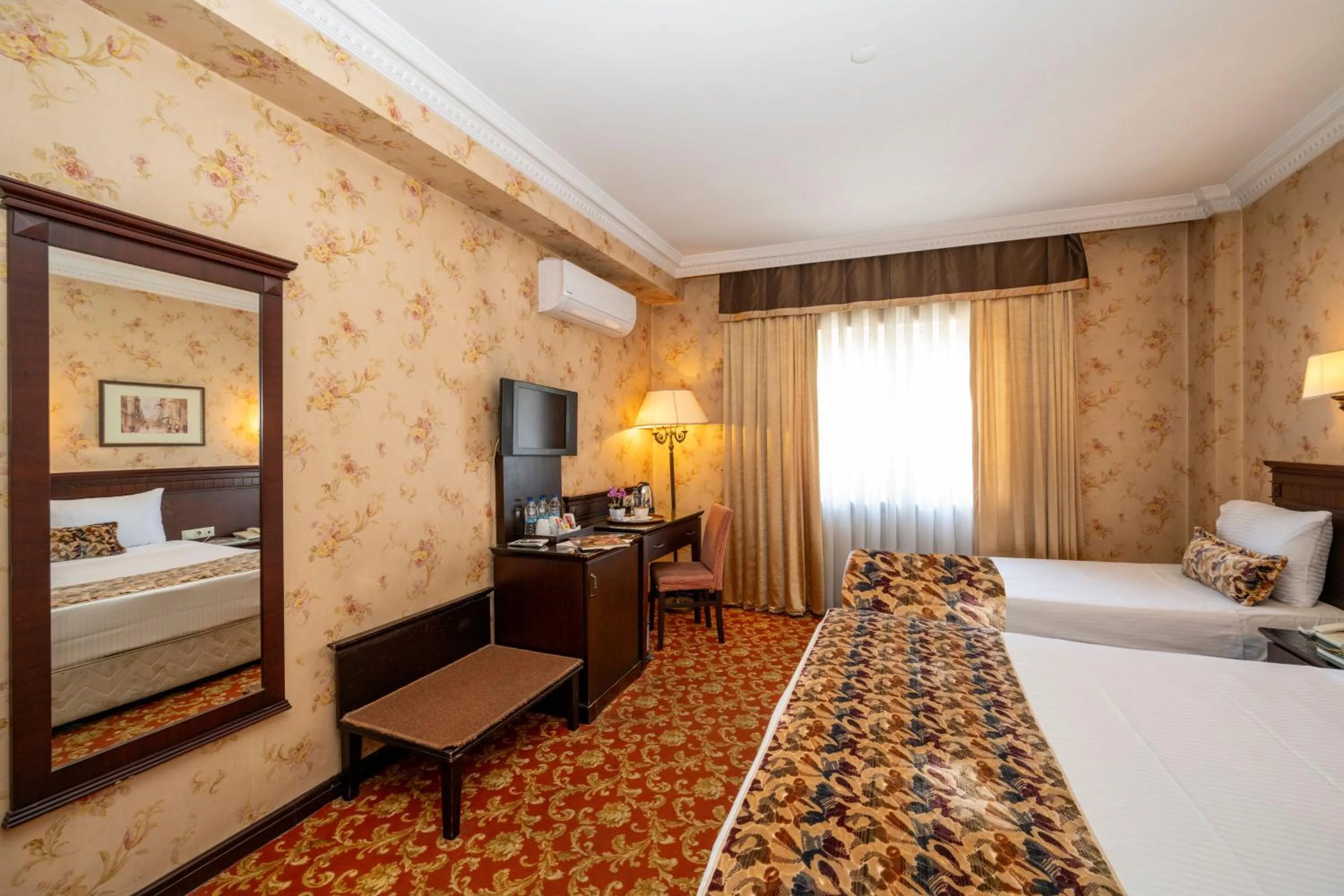 Photo of the whole room, Bed in Pera Rose Hotel & Spa