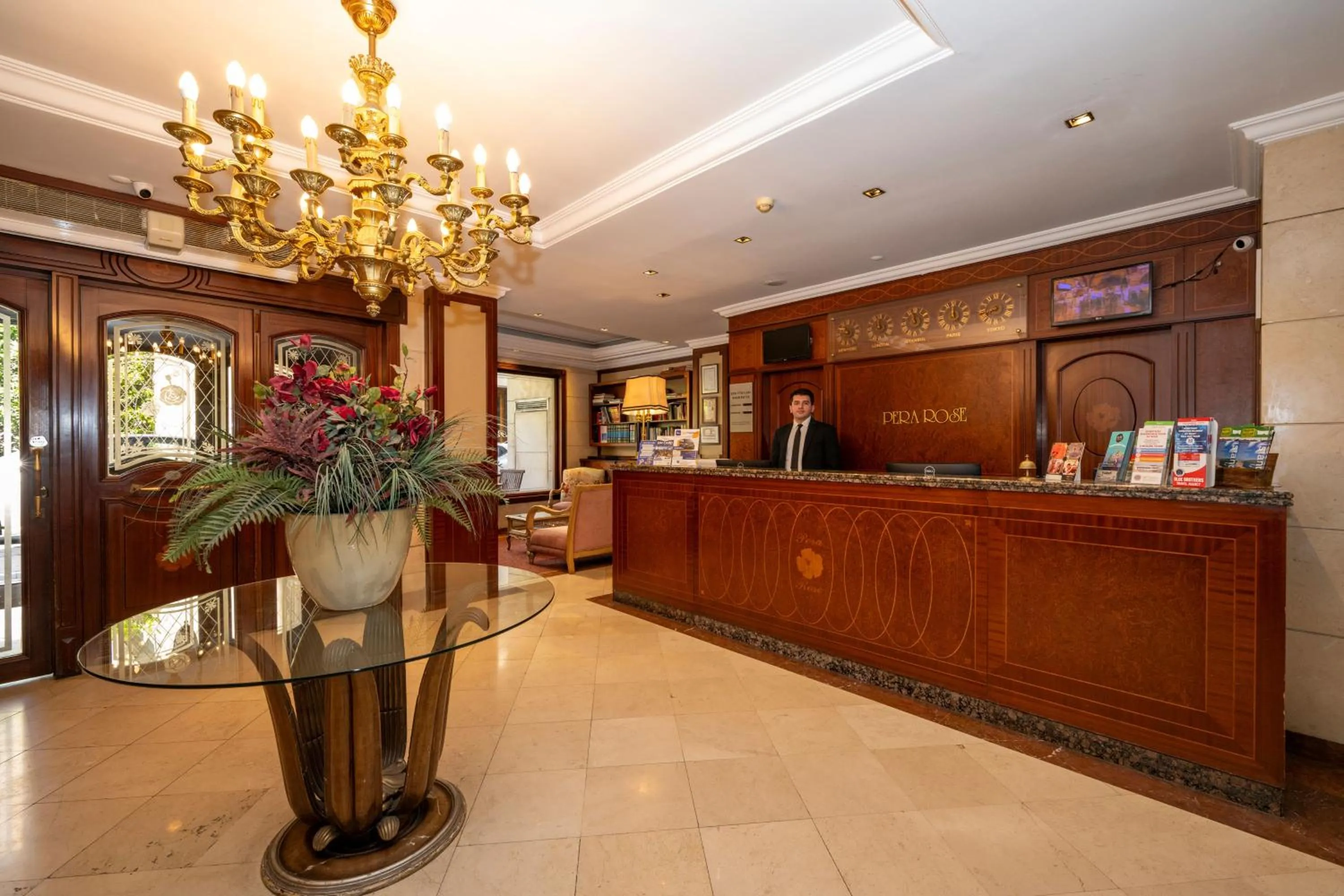 Lobby or reception in Pera Rose Hotel & Spa