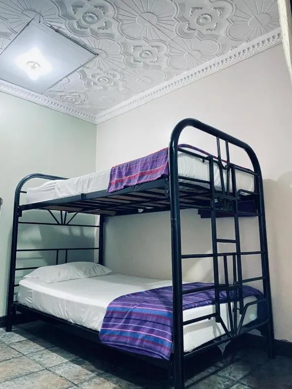 Quadruple Room with Bathroom - single occupancy in Hotel el Tucan Alajuela