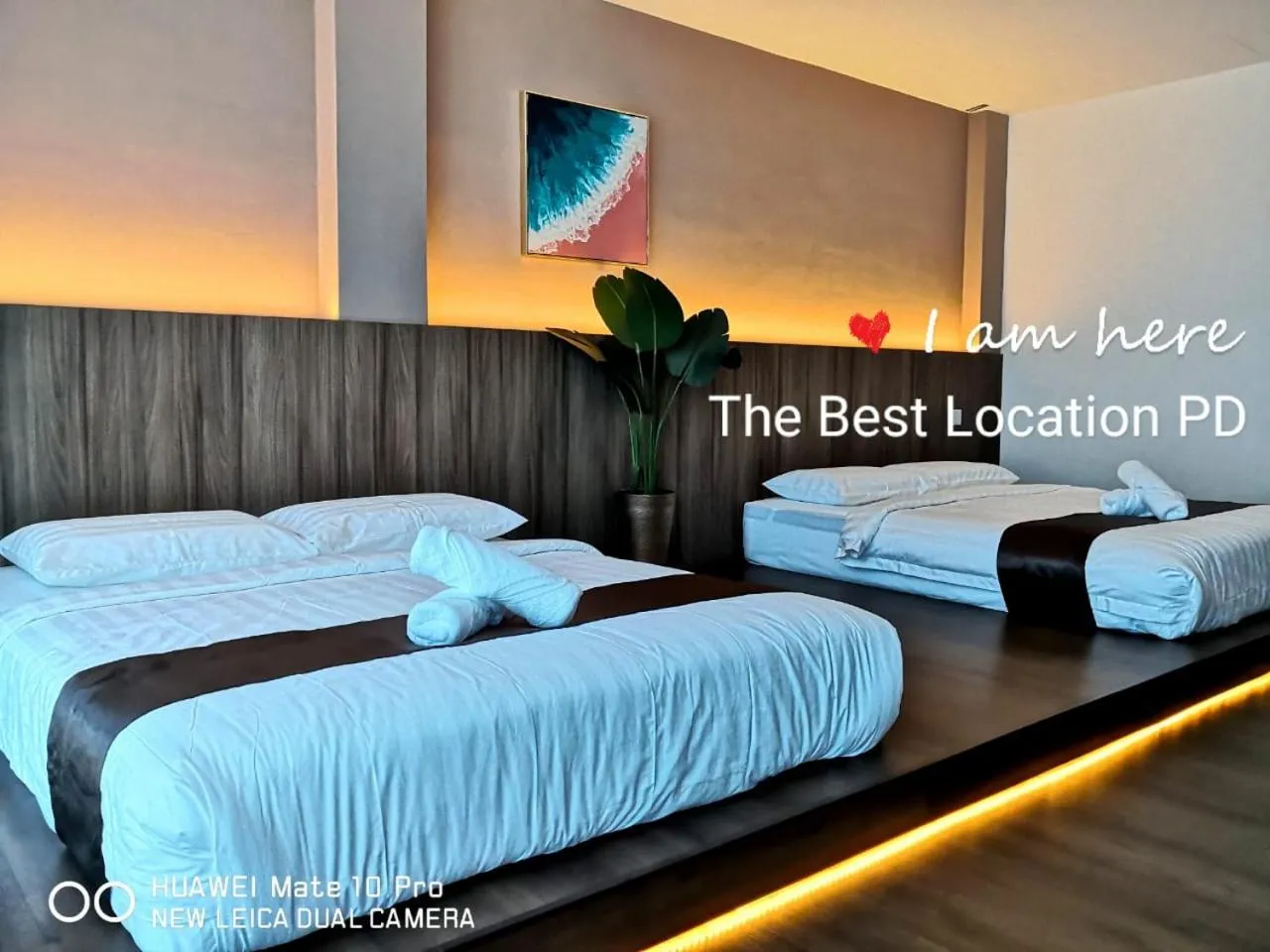 Bed in THE BEST LOCATION