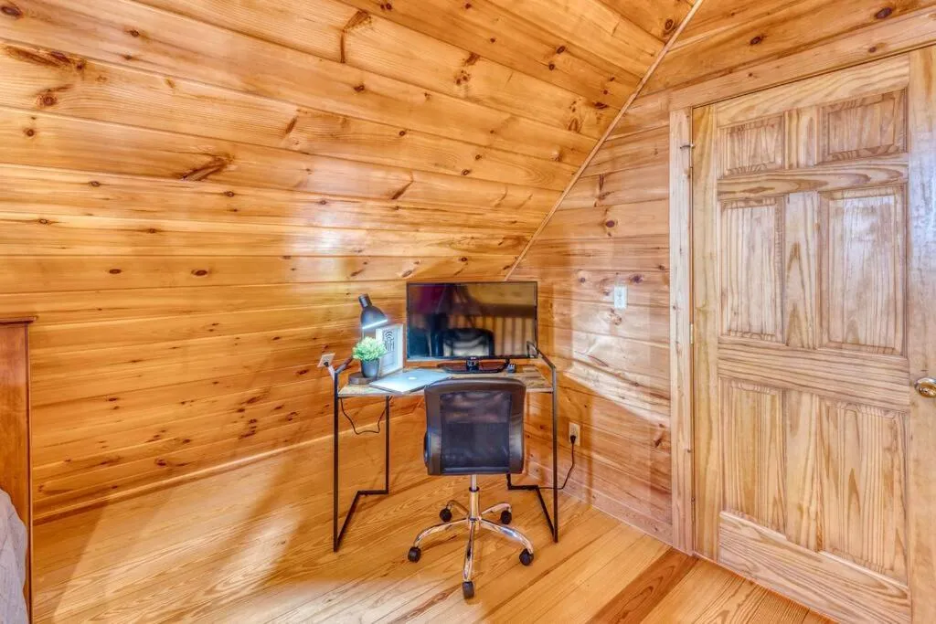 Business facilities in MTN Cabin Sleeps 10 - 5 Mins To Fishing & Camping