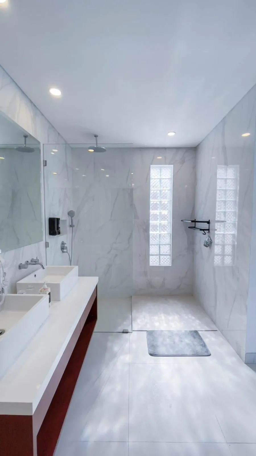 Bathroom in Royal Maharani Payogan