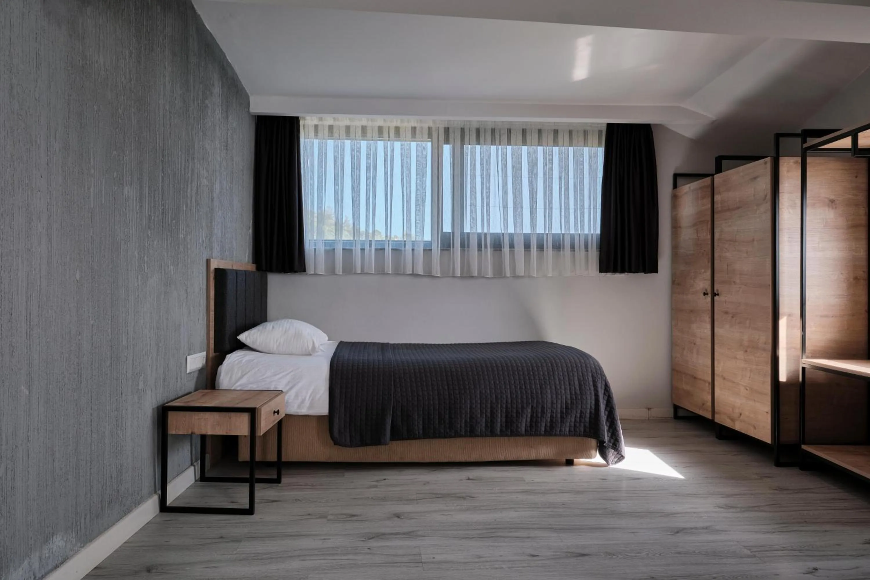 Photo of the whole room, Bed in Aqua Princess Hotel