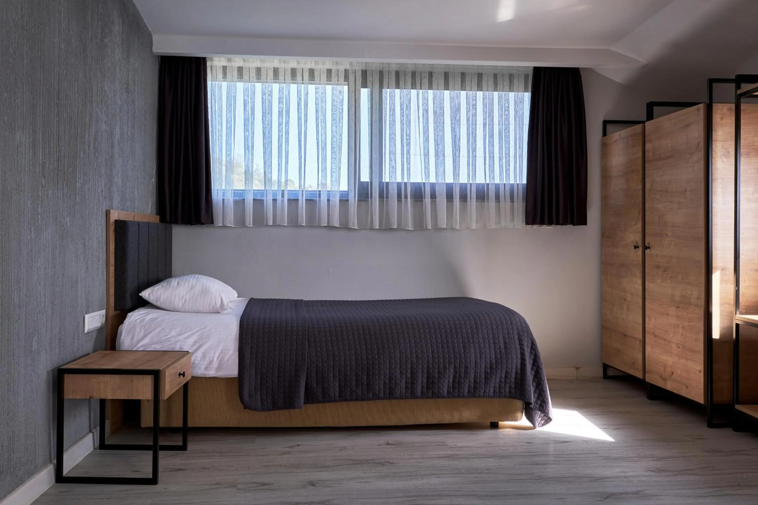 Photo of the whole room, Bed in Aqua Princess Hotel