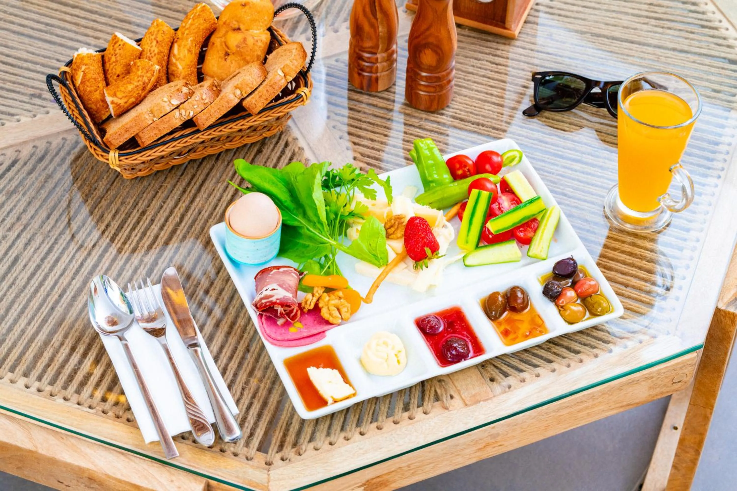 Breakfast in MARE MARIN BOUTIQUE HOTEL