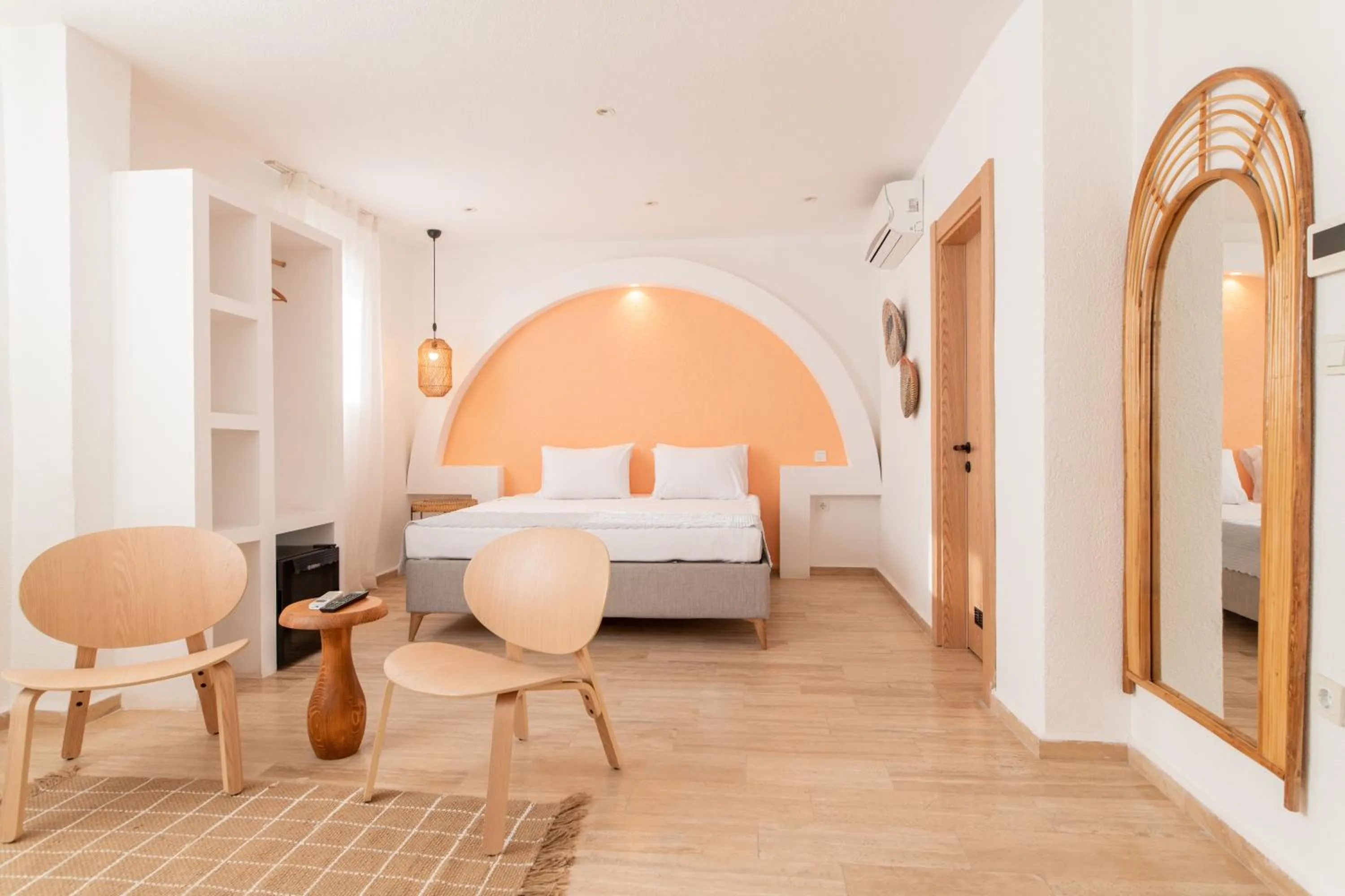 Photo of the whole room, Bed in MARE MARIN BOUTIQUE HOTEL