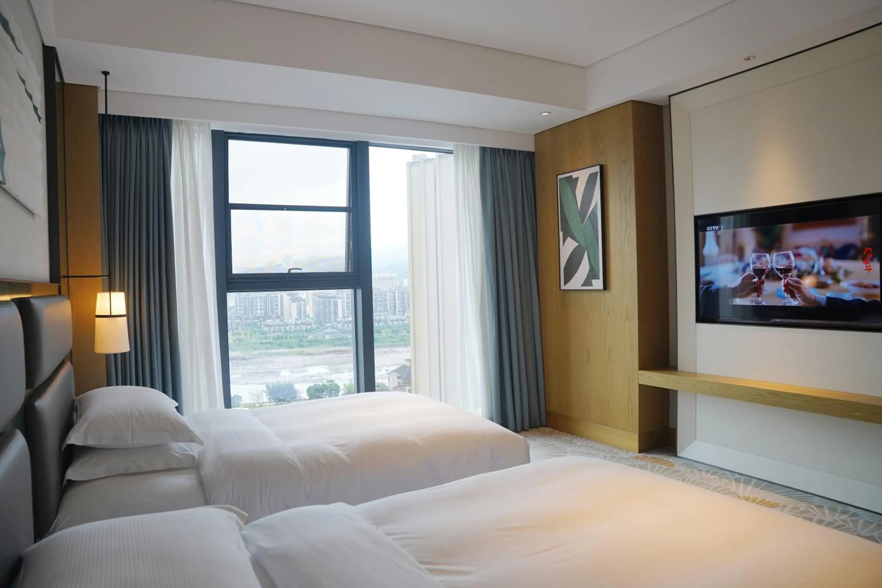 View (from property/room), Bed in DoubleTree By Hilton Ya'An