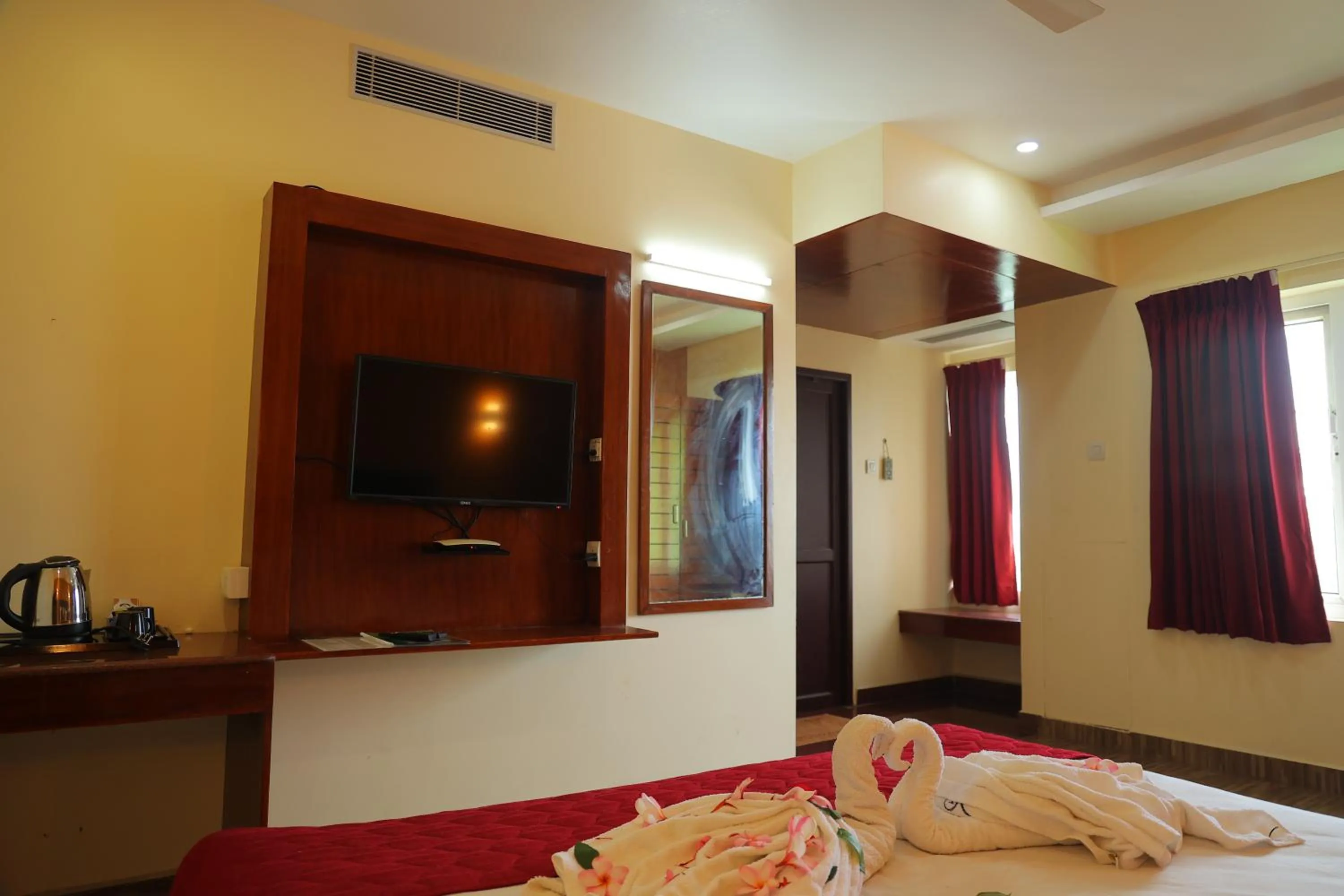 Bedroom, Bed in Pondy Southern Residency