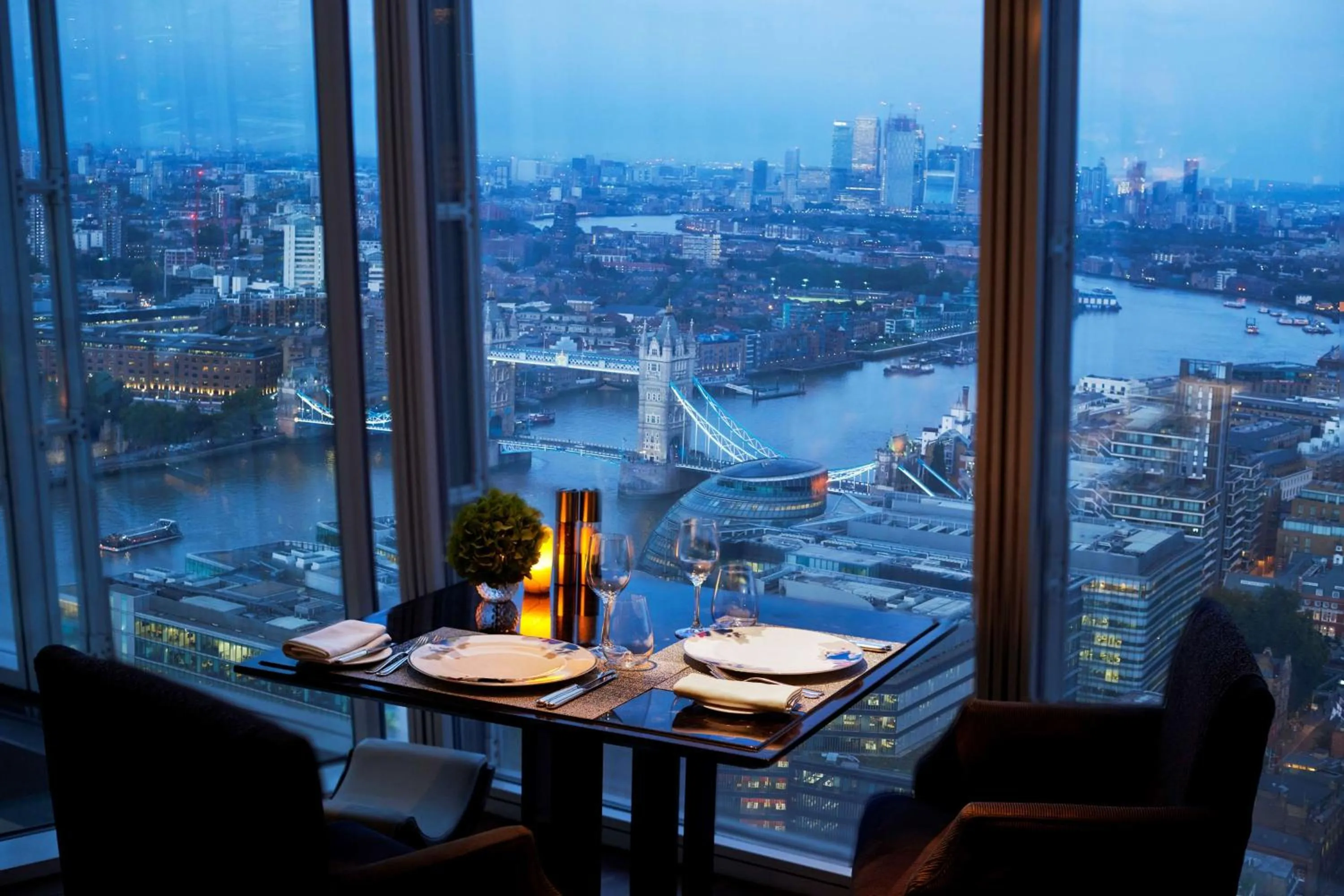Restaurant/places to eat in Shangri-La The Shard, London