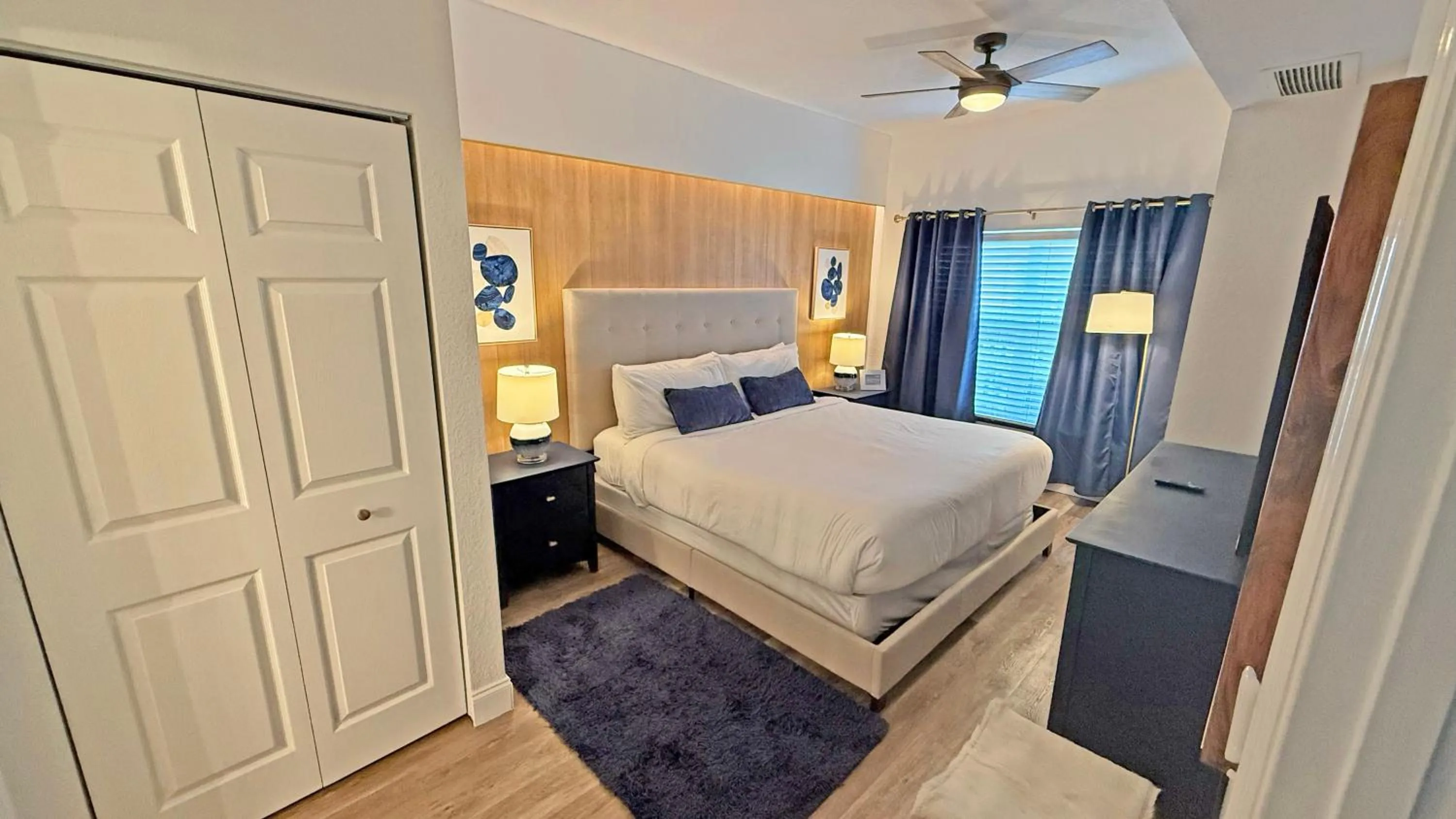 Villas at Seven Dwarfs Resort - Near to Disney