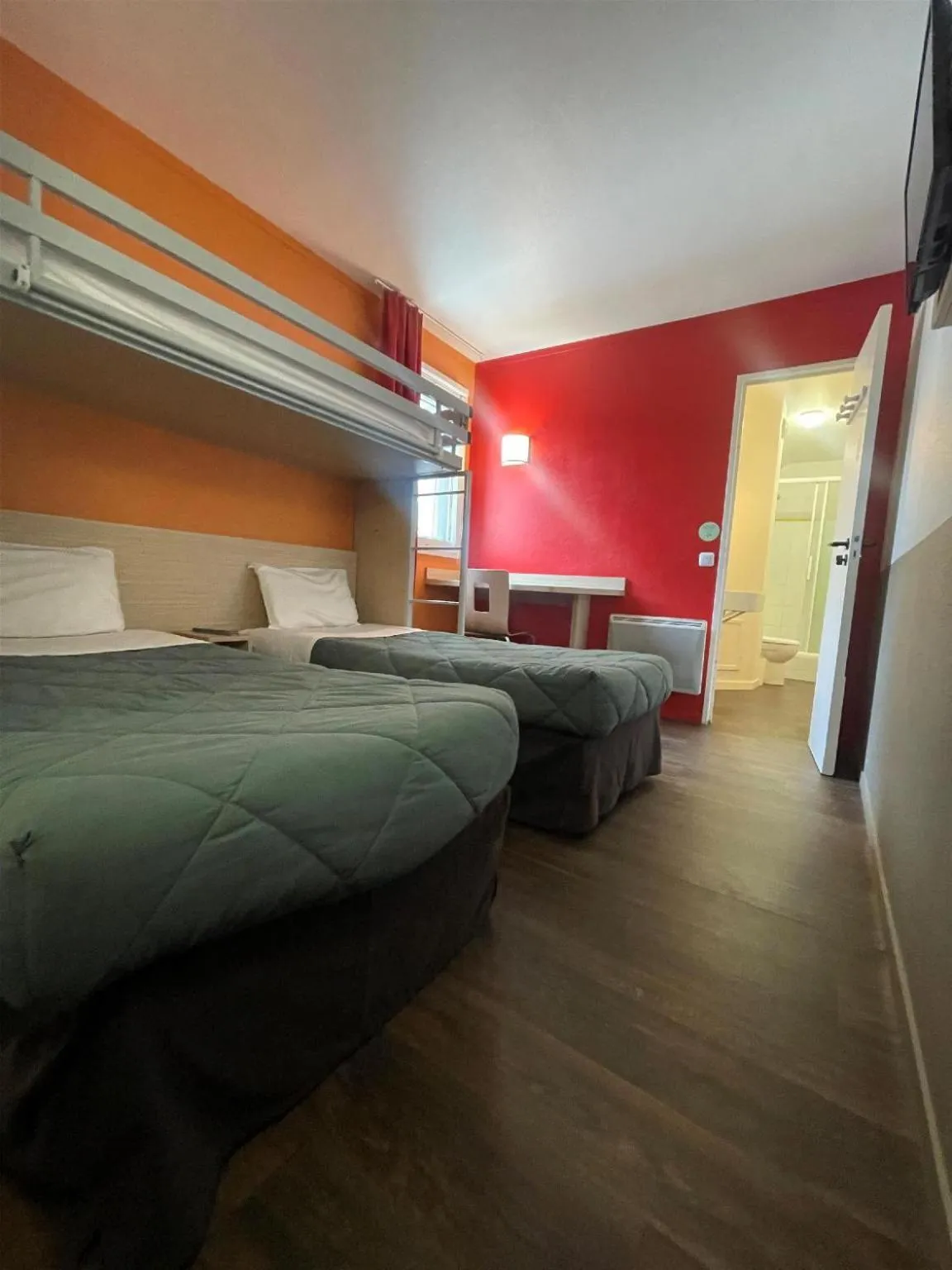 Bedroom, Bed in PREMIERE CLASSE ANGERS SUD Louvre Hotels group