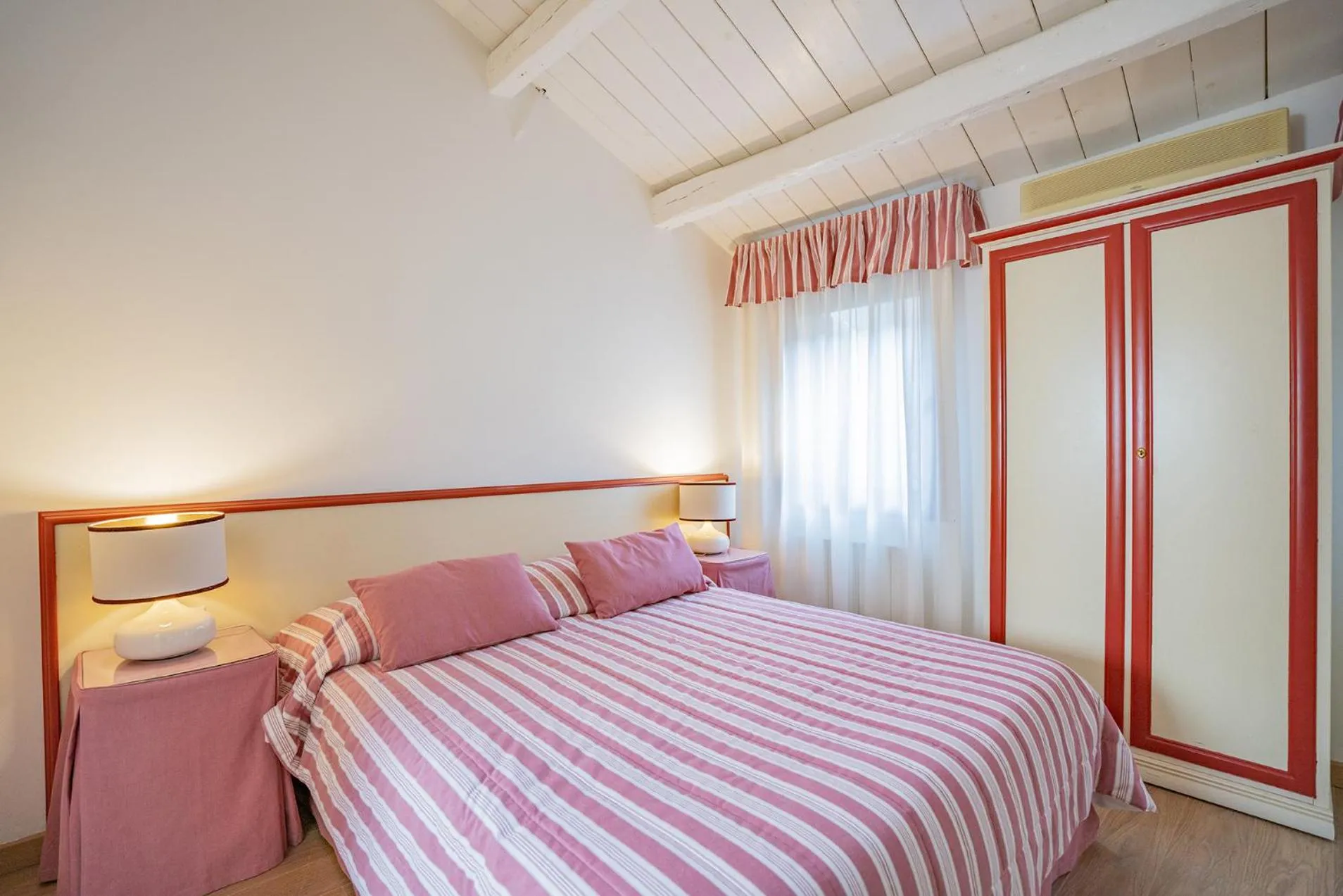 Bed in Ca' Dei Musicanti 3 Few Steps from Rialto Bridge!