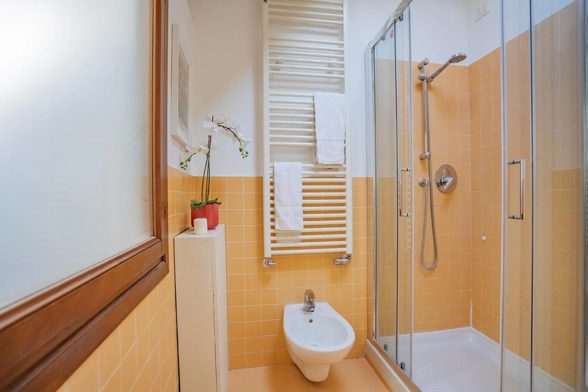 Bathroom in Ca' Dei Musicanti 3 Few Steps from Rialto Bridge!