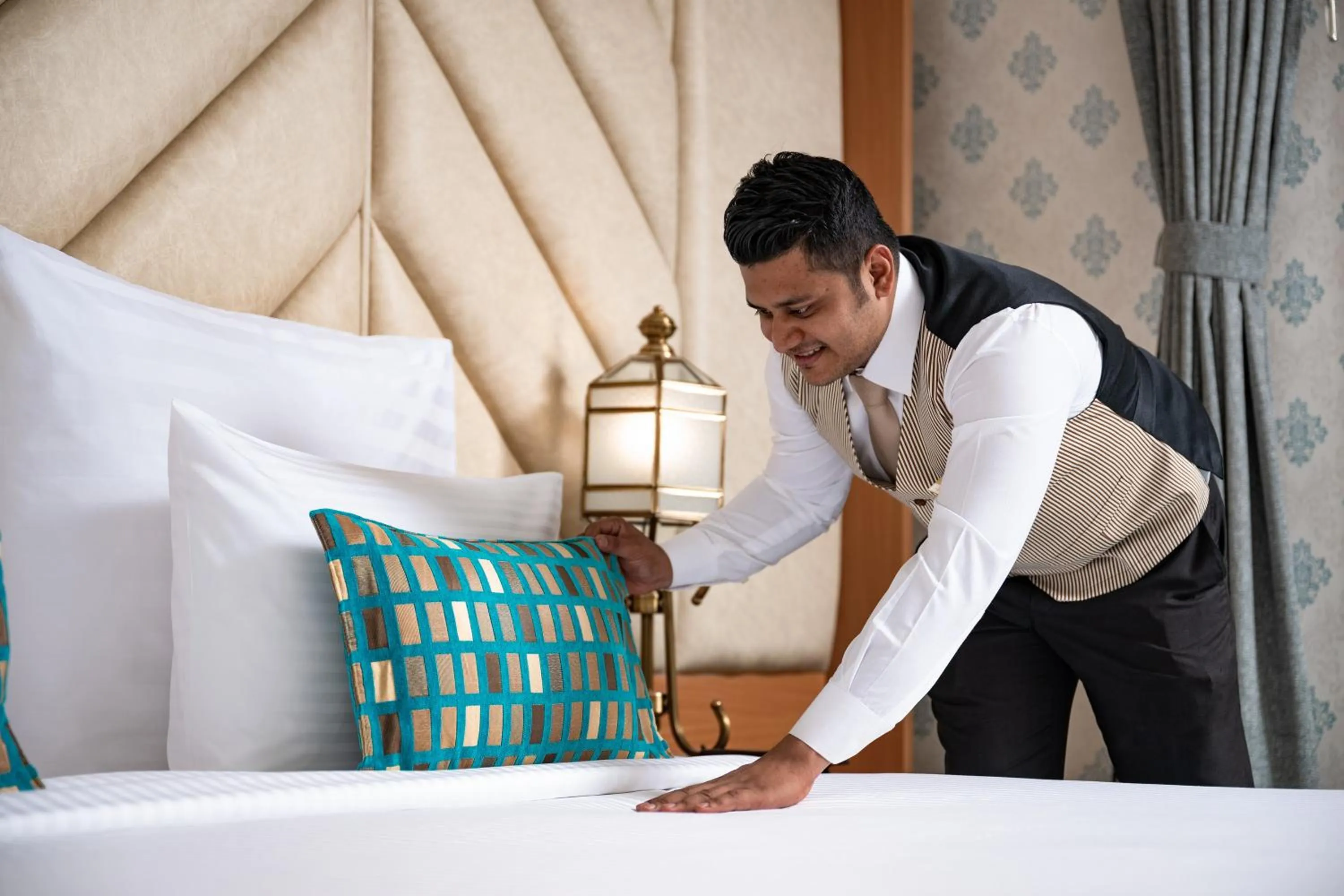 Staff, Bed in Elaf Al Taqwa Hotel