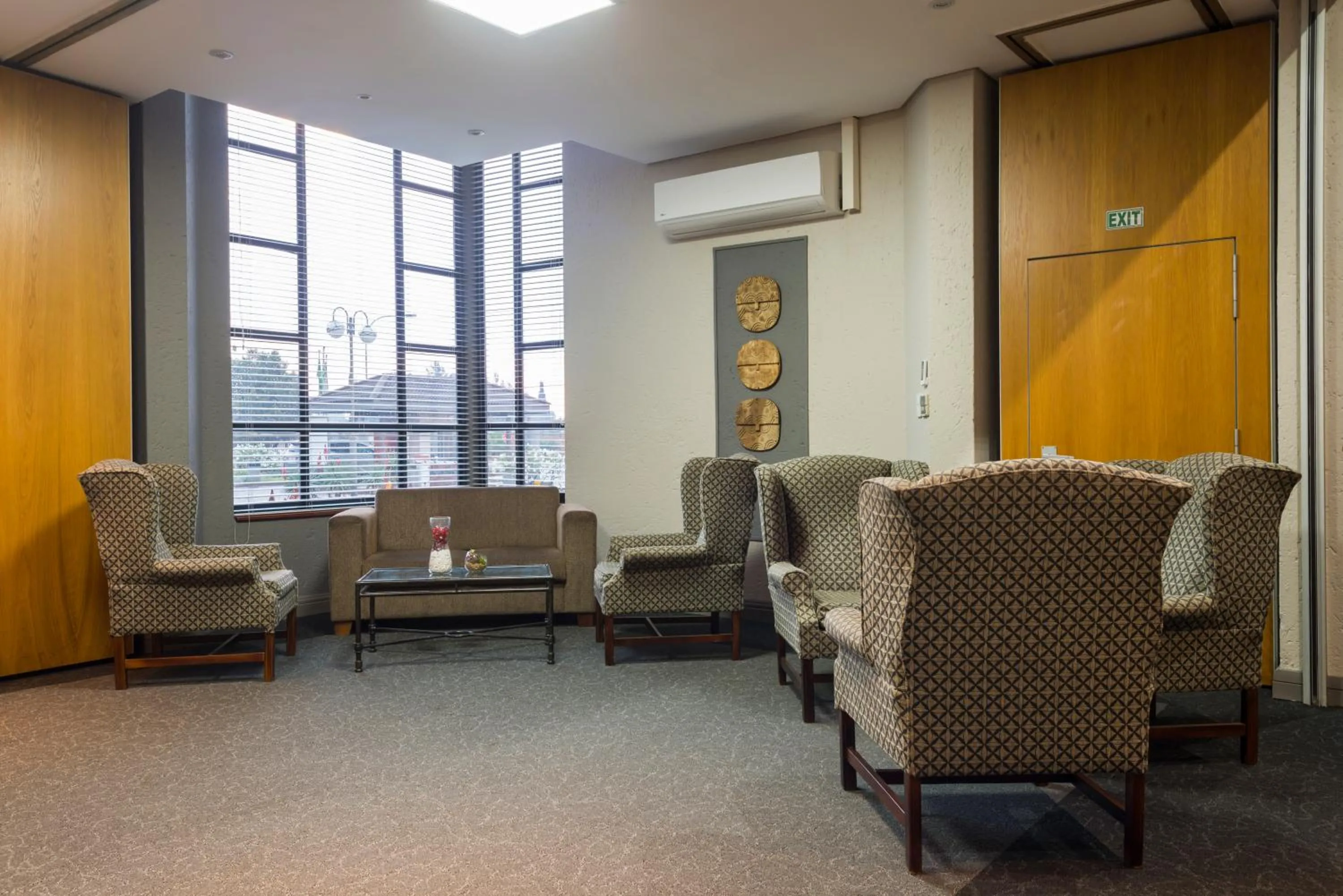 Lounge or bar in aha Kopanong Hotel & Conference Centre