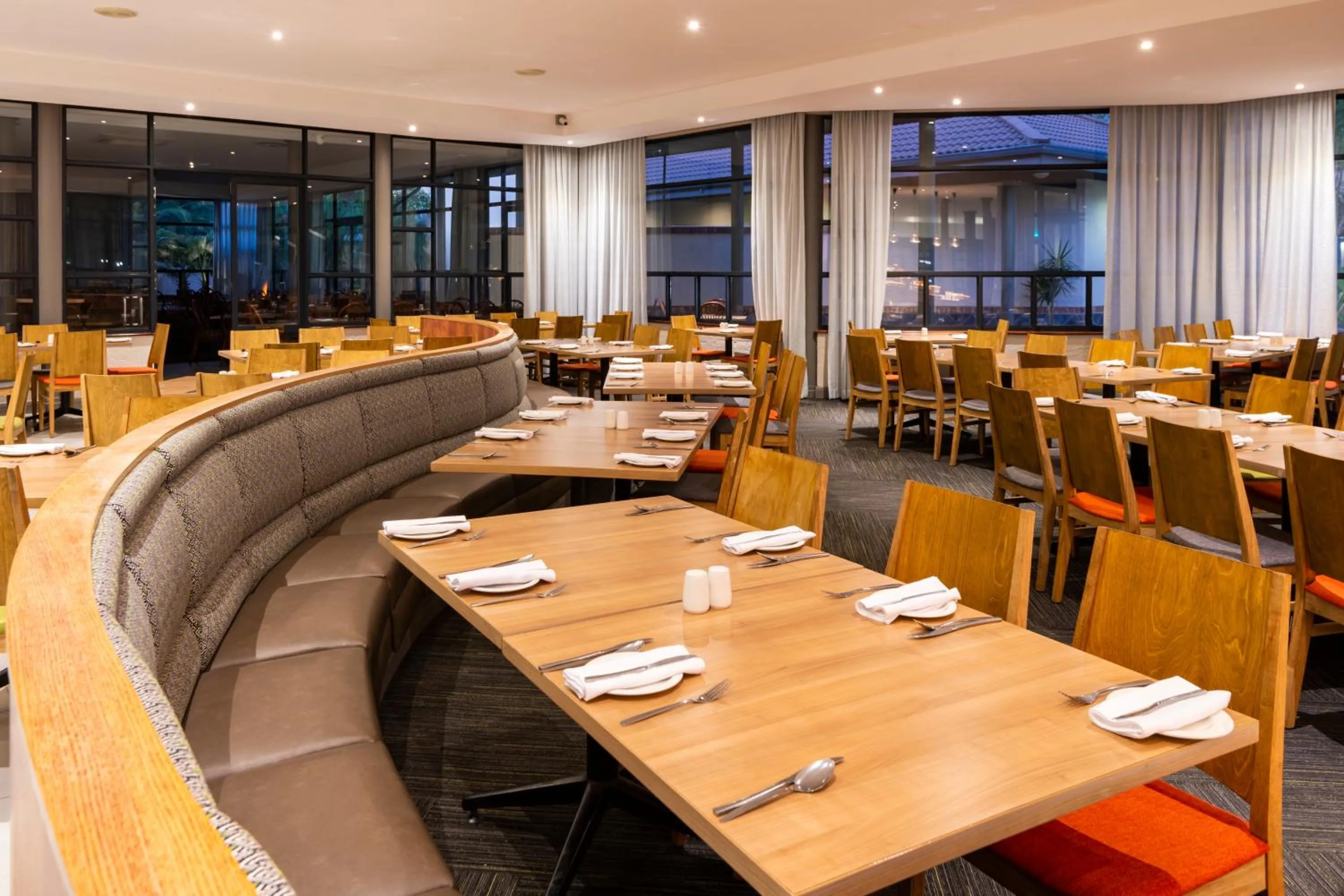 Restaurant/places to eat in aha Kopanong Hotel & Conference Centre