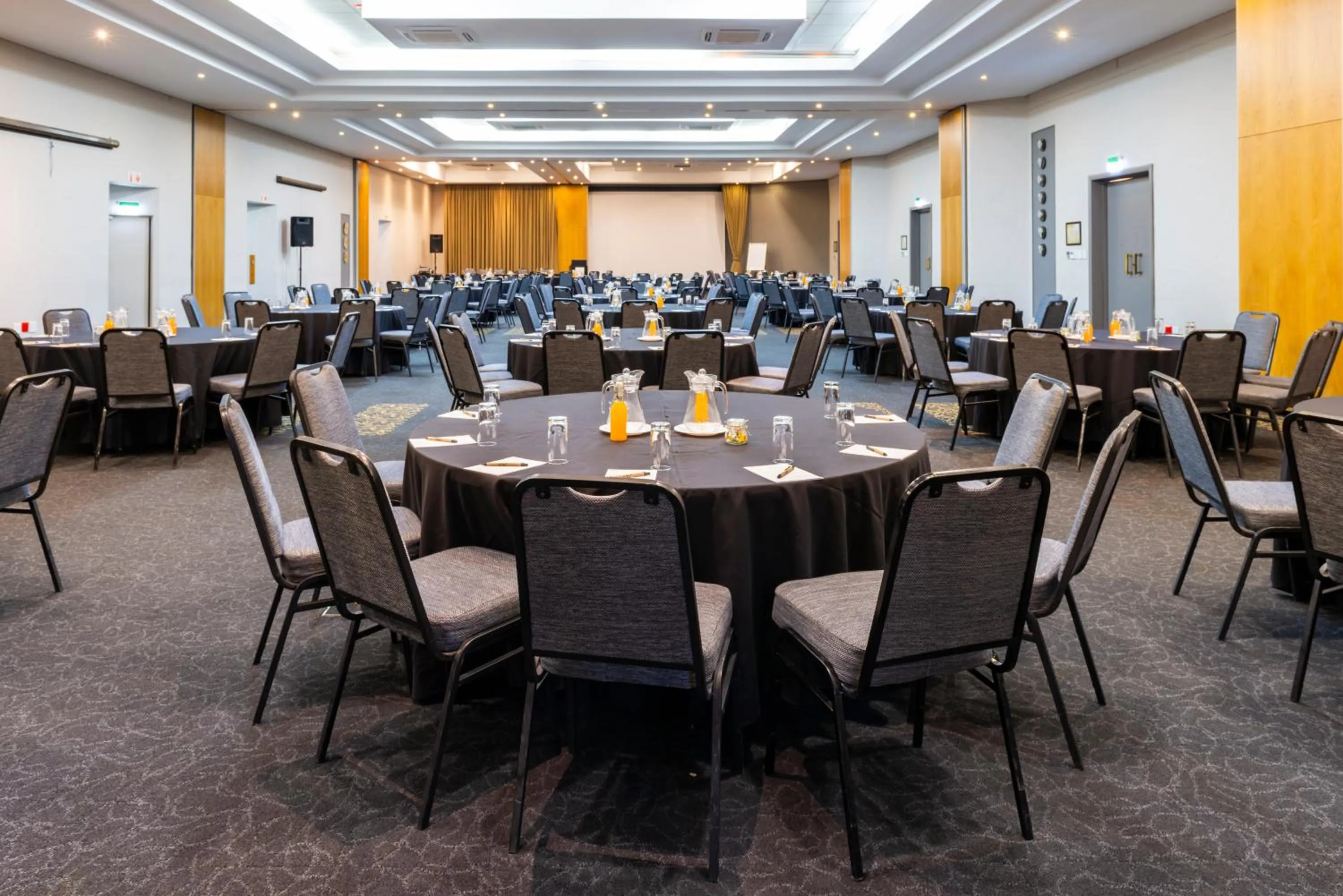 Meeting/conference room in aha Kopanong Hotel & Conference Centre