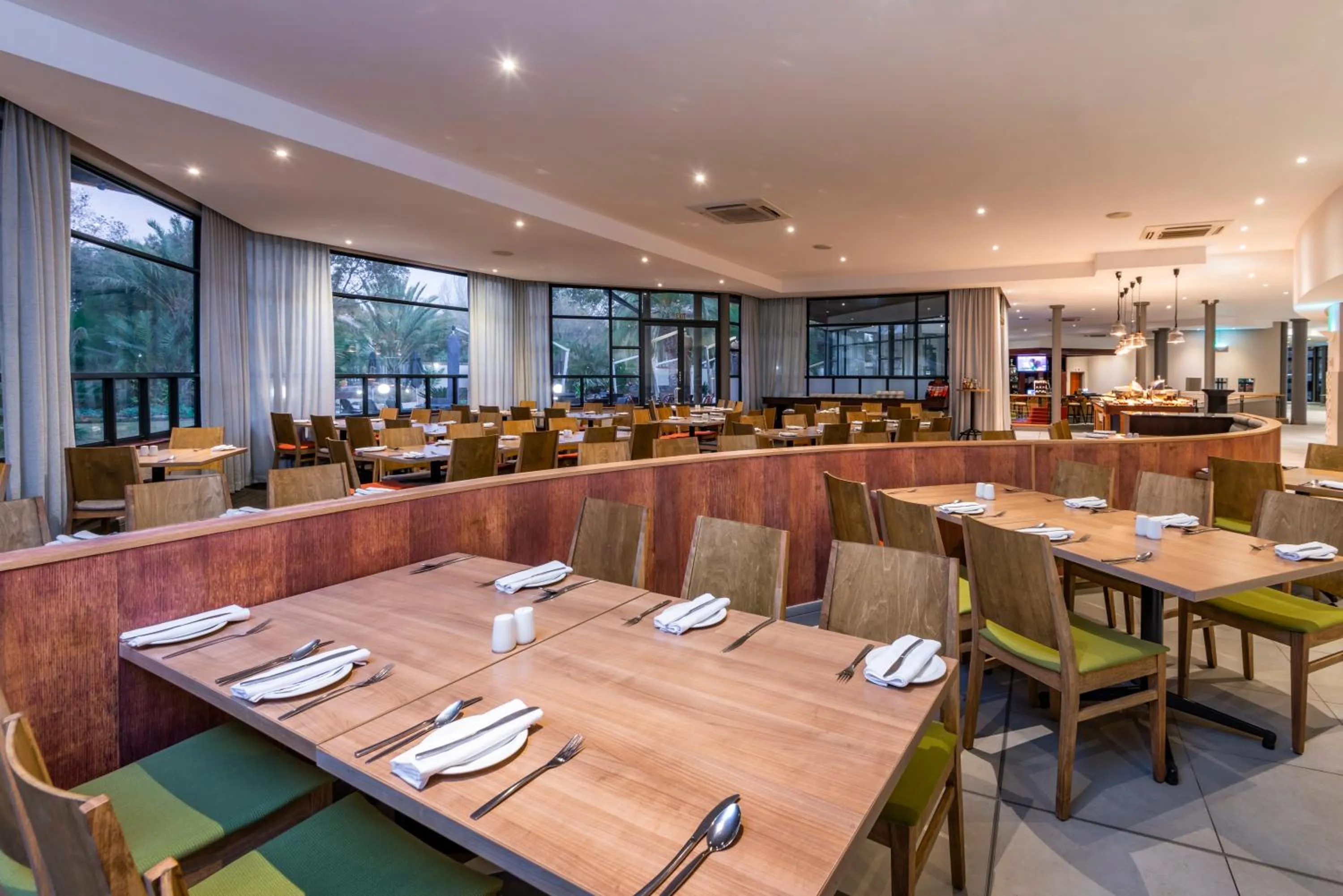 Restaurant/places to eat in aha Kopanong Hotel & Conference Centre