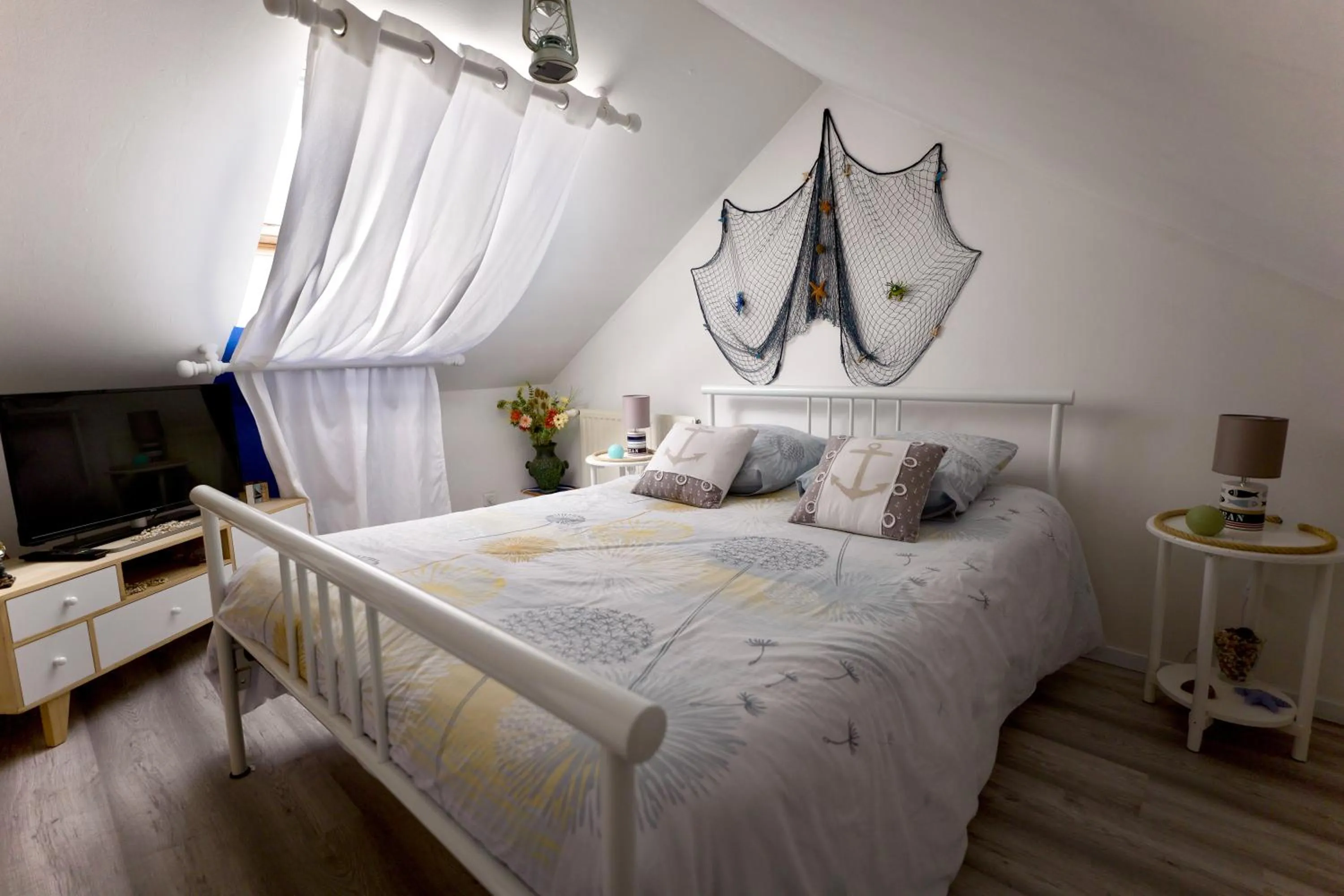 Bed in MAISON DE VILLE