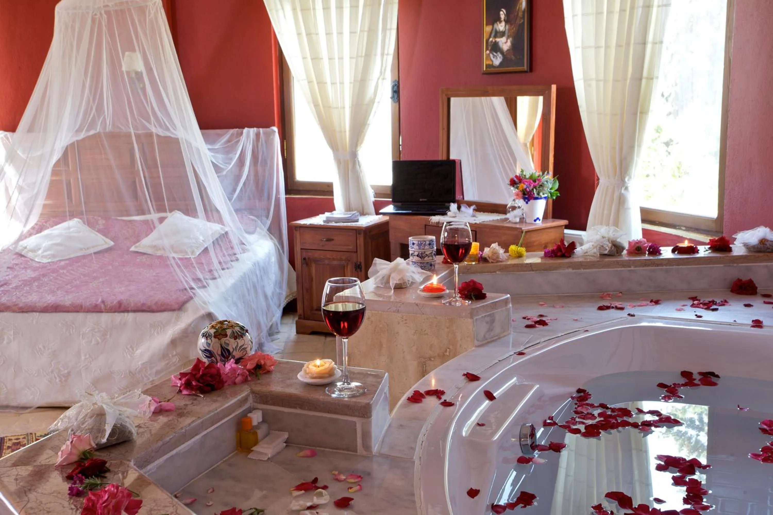 Bedroom, Bed in Efes Butik Otel