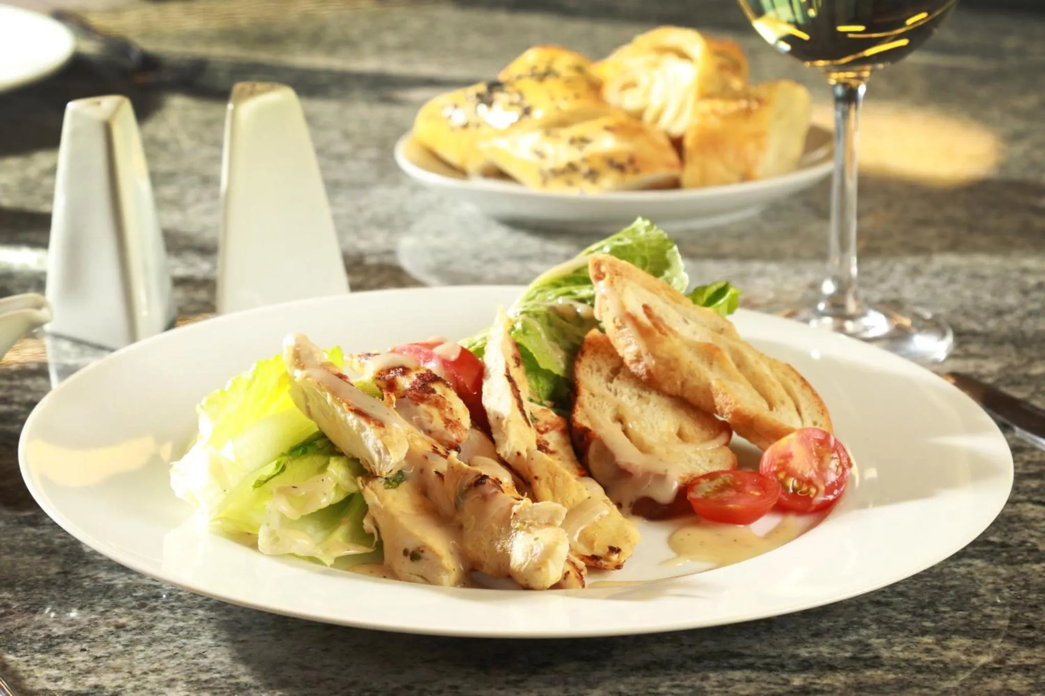 Restaurant/places to eat in Holiday Inn & Suites - Mexico Felipe Angeles Airport by IHG