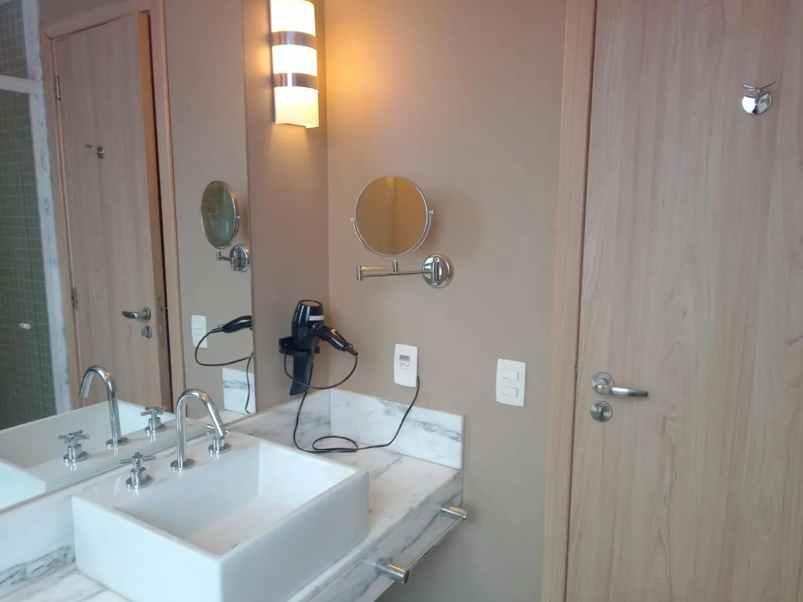 eSuites Savassi Toscanini