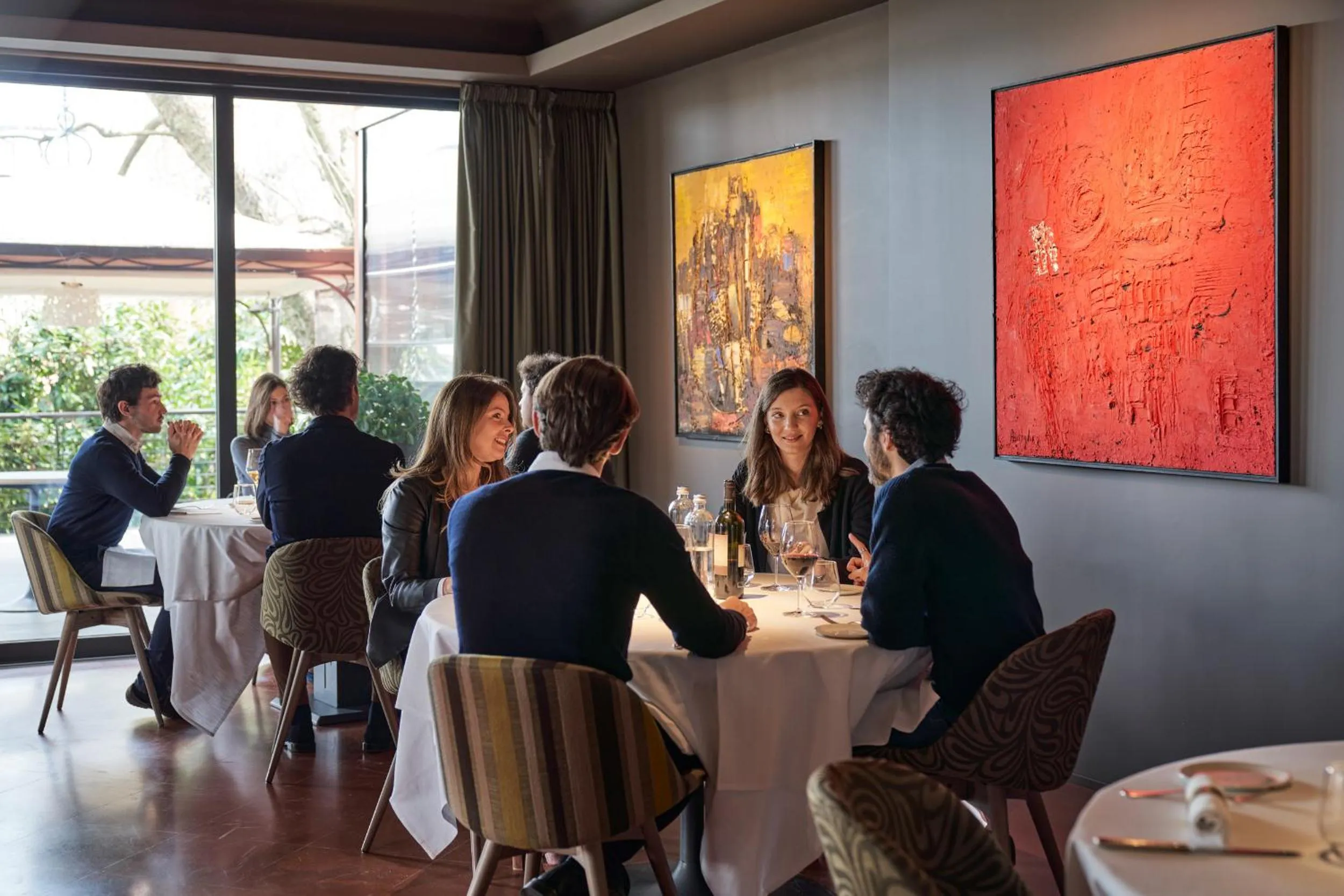 Restaurant/places to eat in Executive Spa Hotel