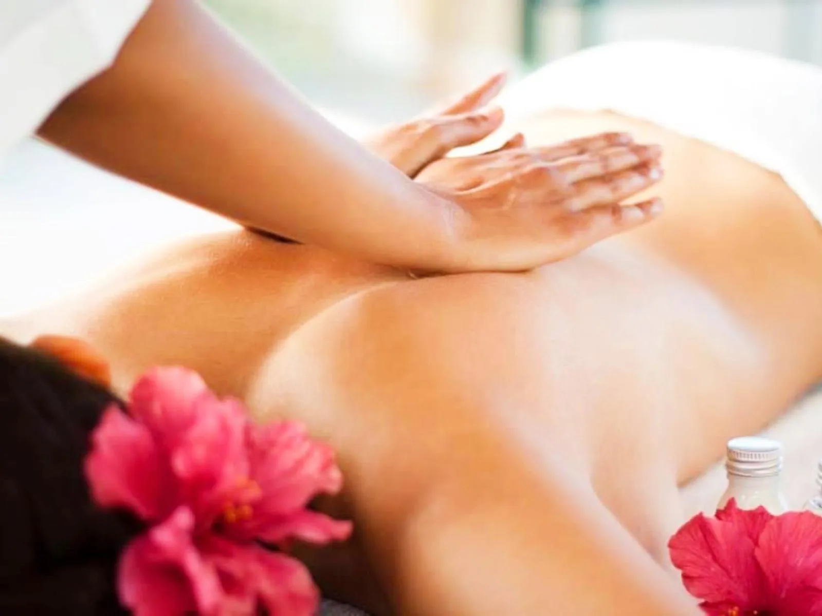 Massage in Bai Chay Panda Hotel