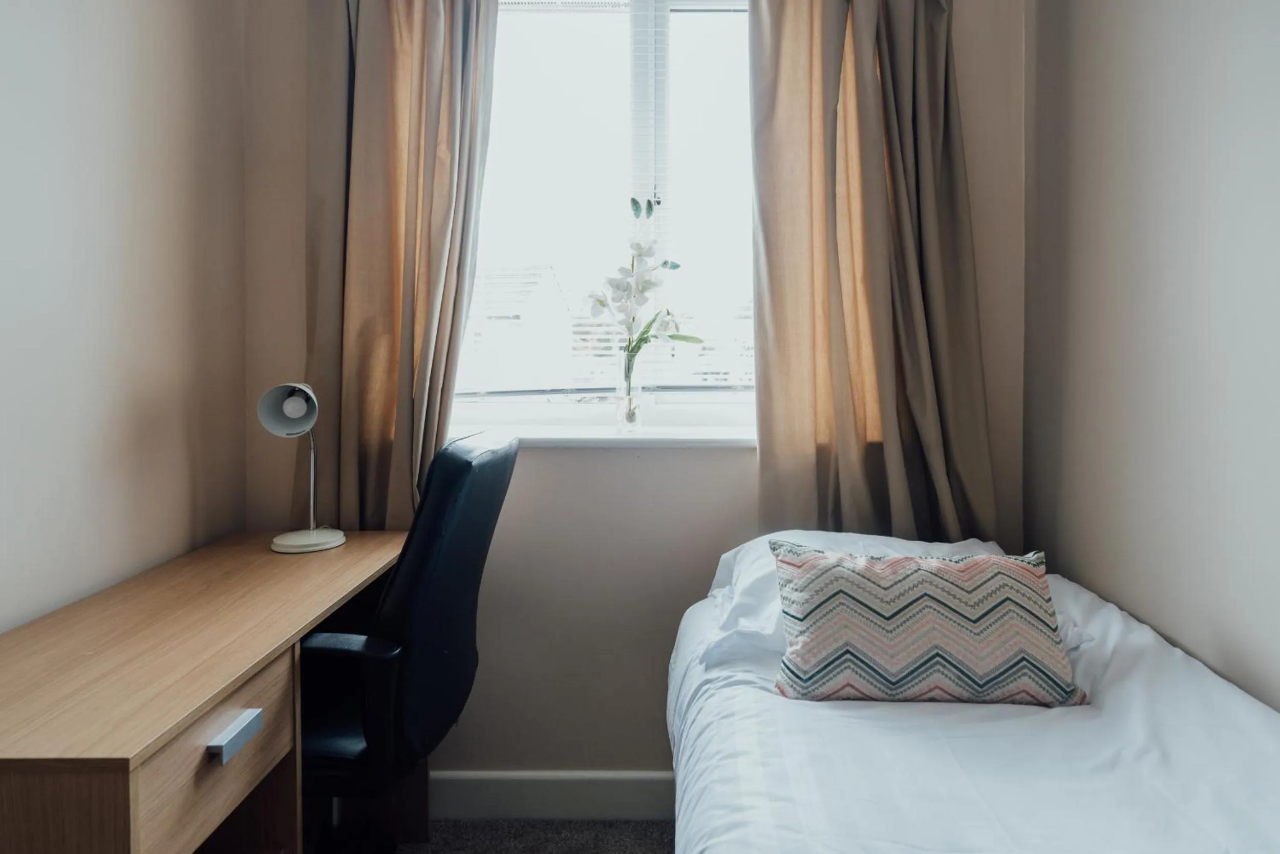 Bedroom in Bellengers Apartments