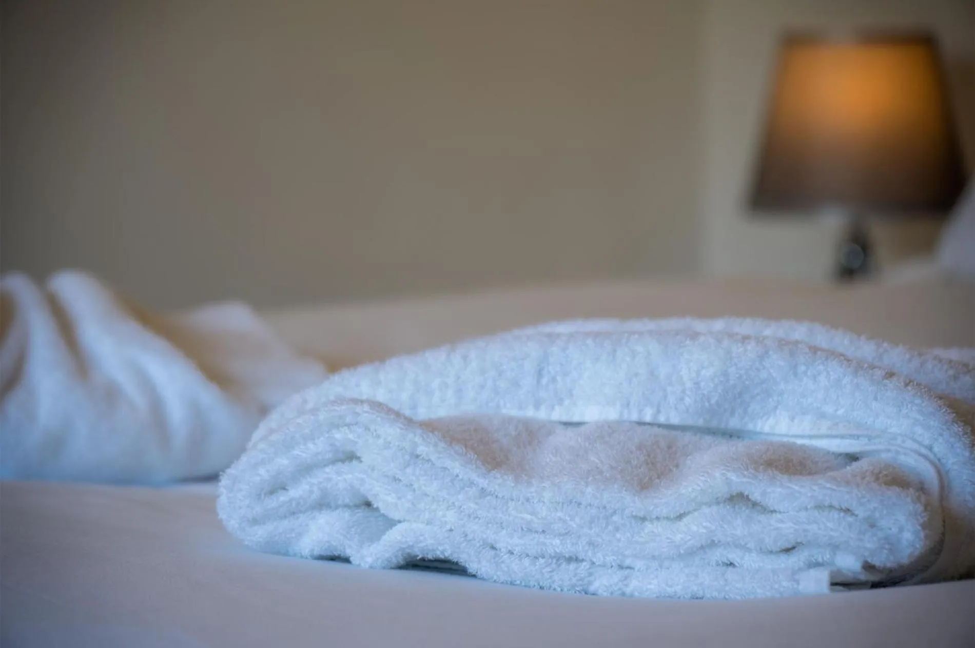 Floor plan, Bed in Avoca - 3 Bedroom Holiday Home - Llangennith