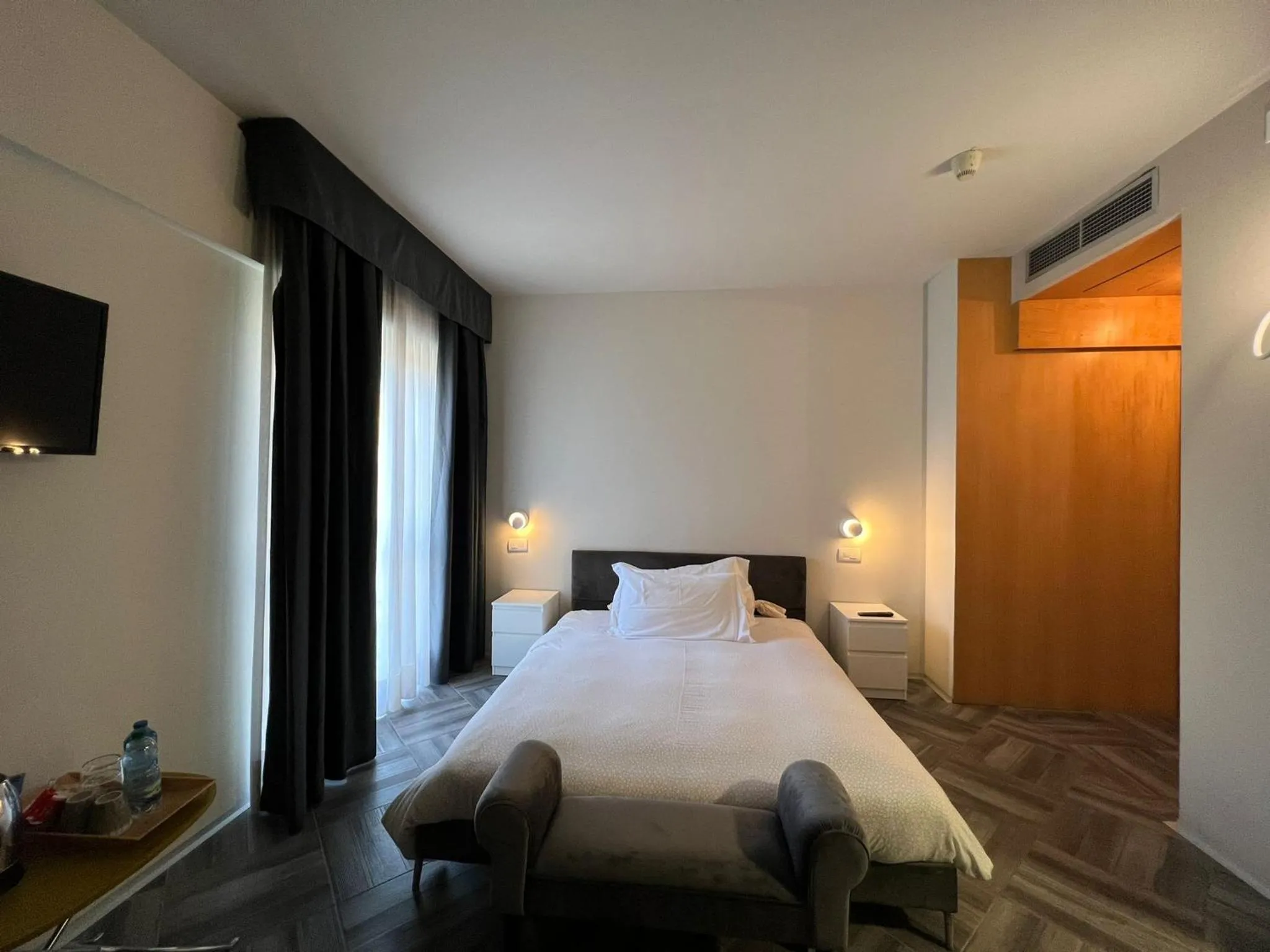 TV and multimedia, Bed in hotel garni Santa Caterina