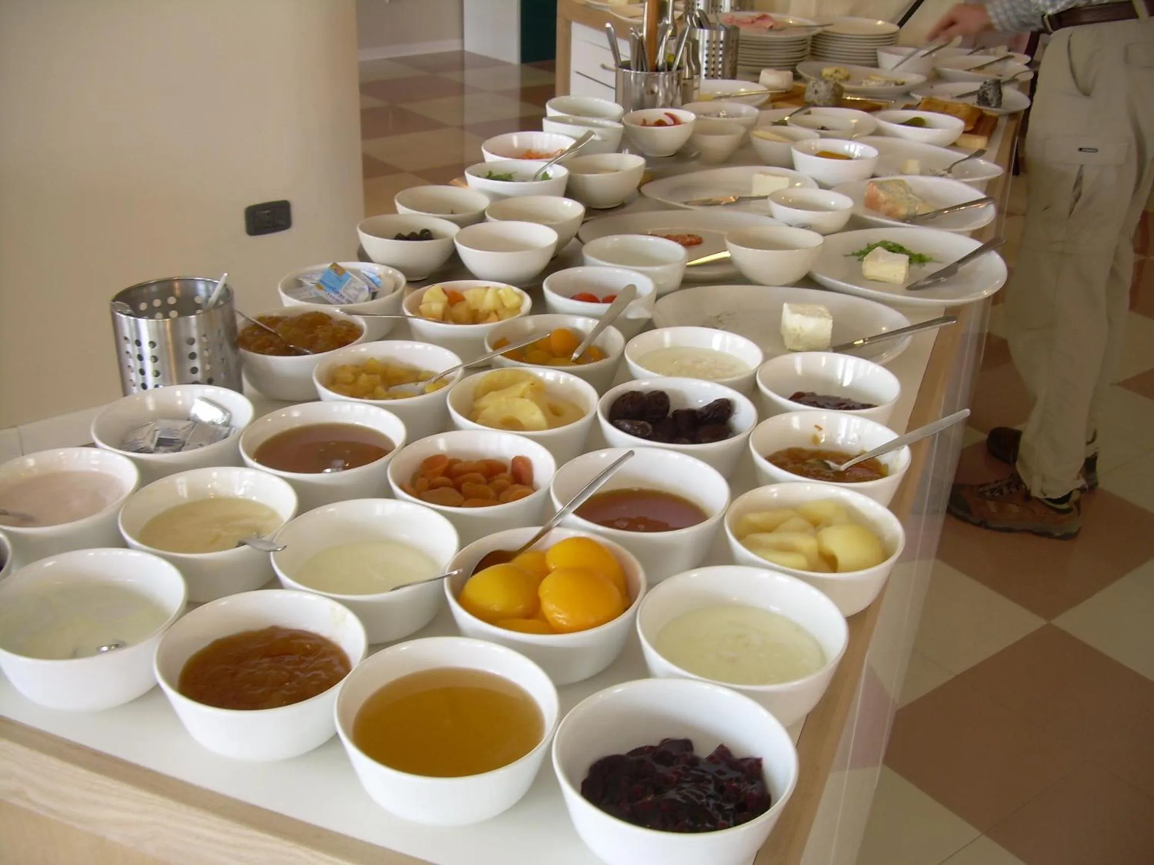 Buffet breakfast in hotel garni Santa Caterina