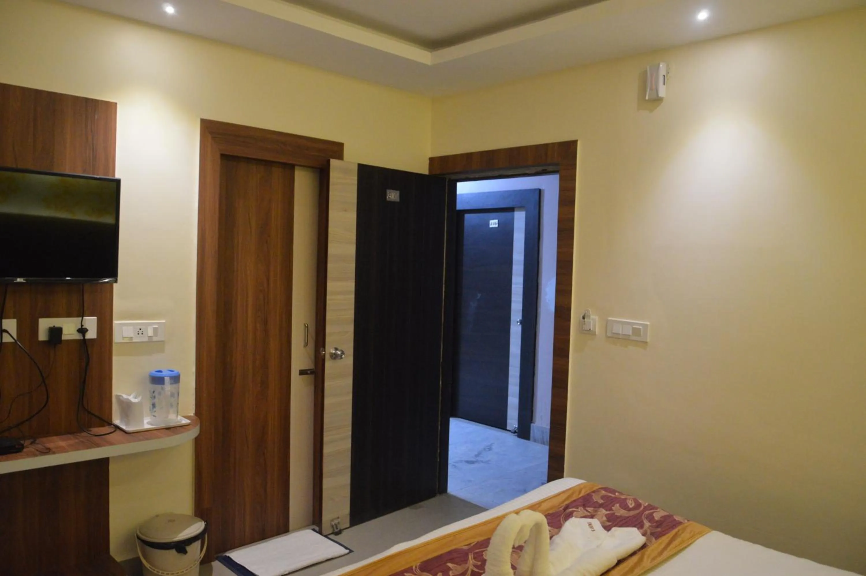 Communal lounge/ TV room in JEEVAN SANDHYA