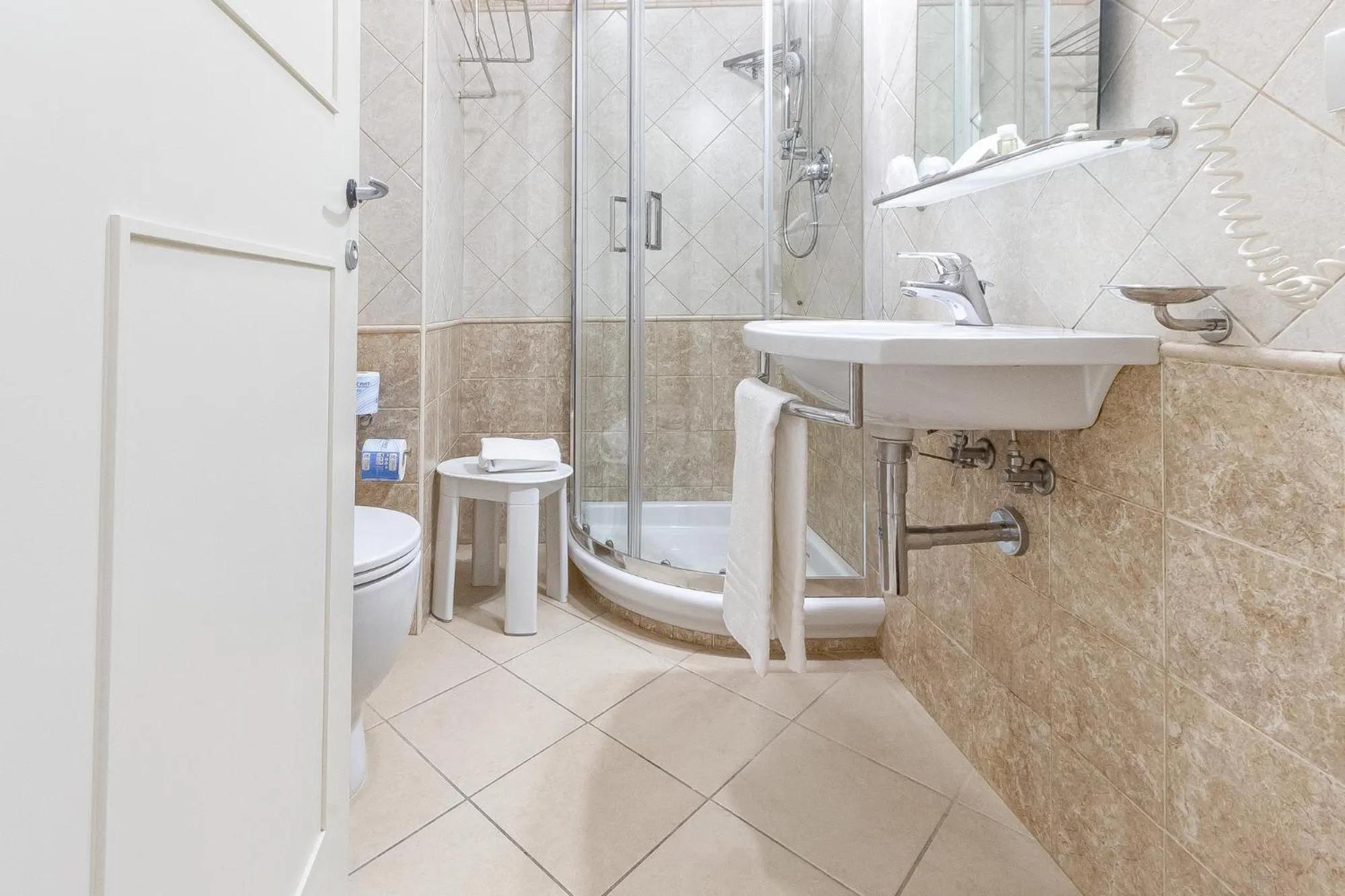 Bathroom in Hotel Vittorio Emanuele