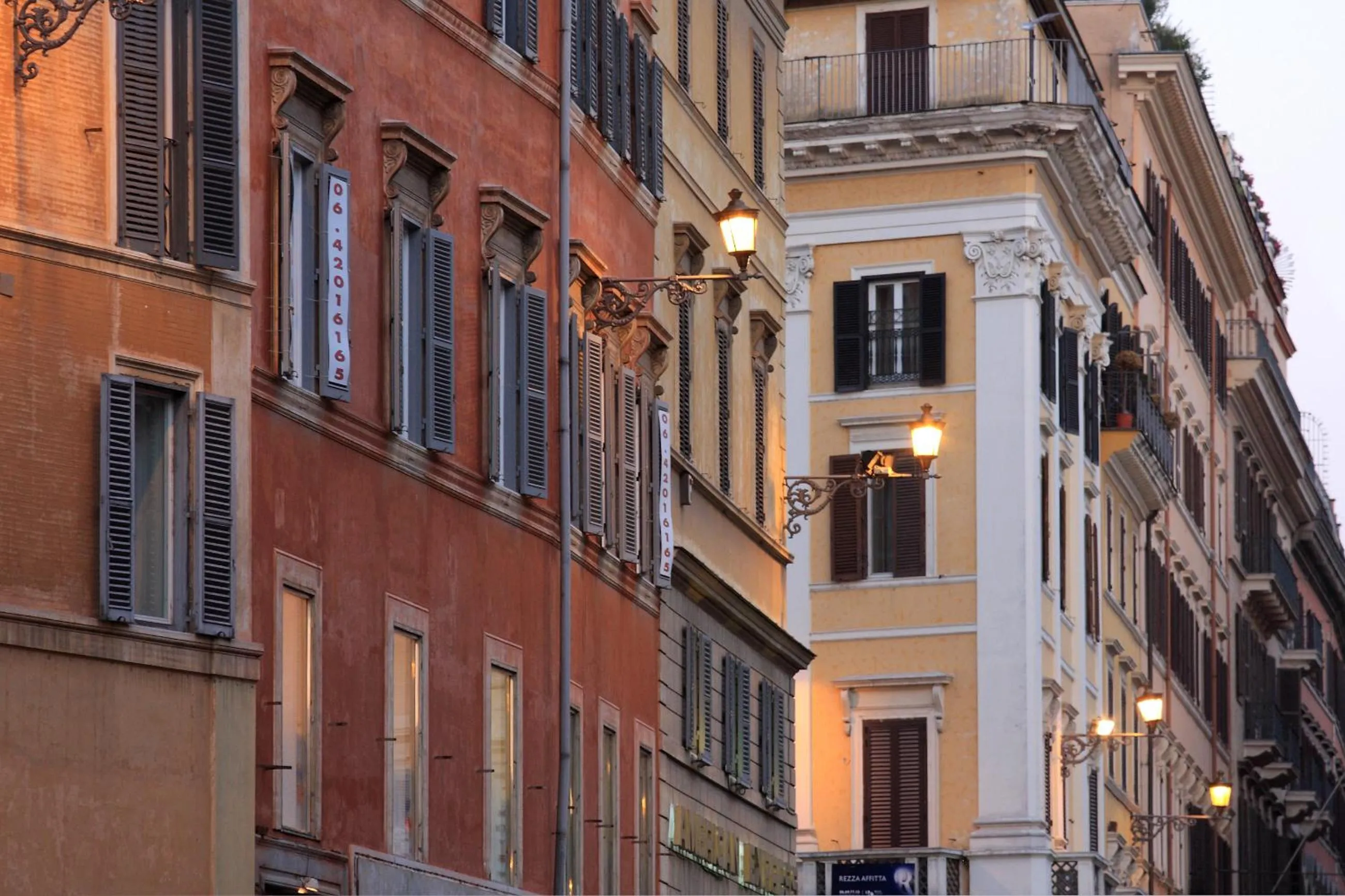 Shopping Area in Internazionale Domus