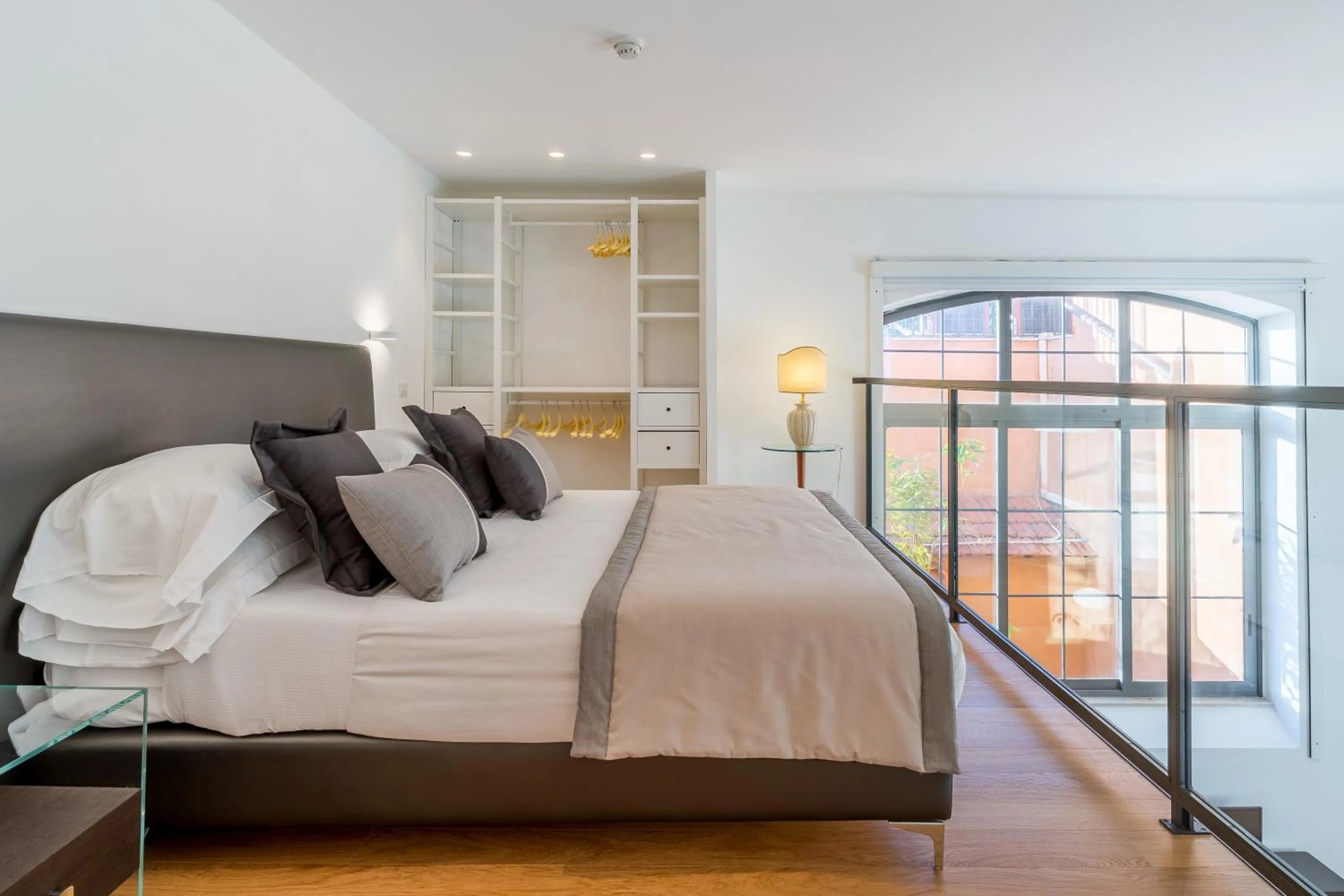 Bedroom, Bed in Internazionale Domus