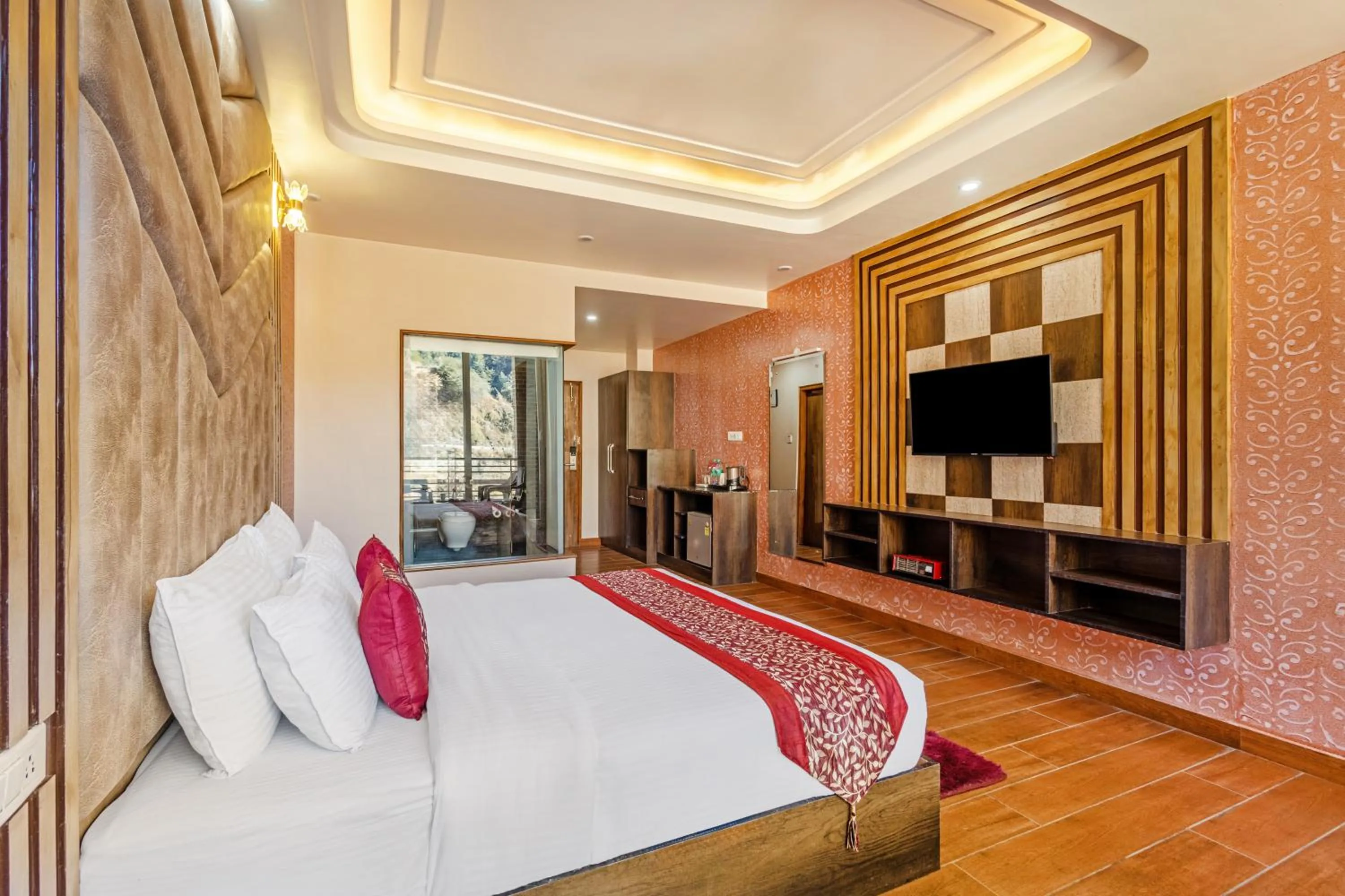 Bedroom, Bed in Sterling Shivalik Chail