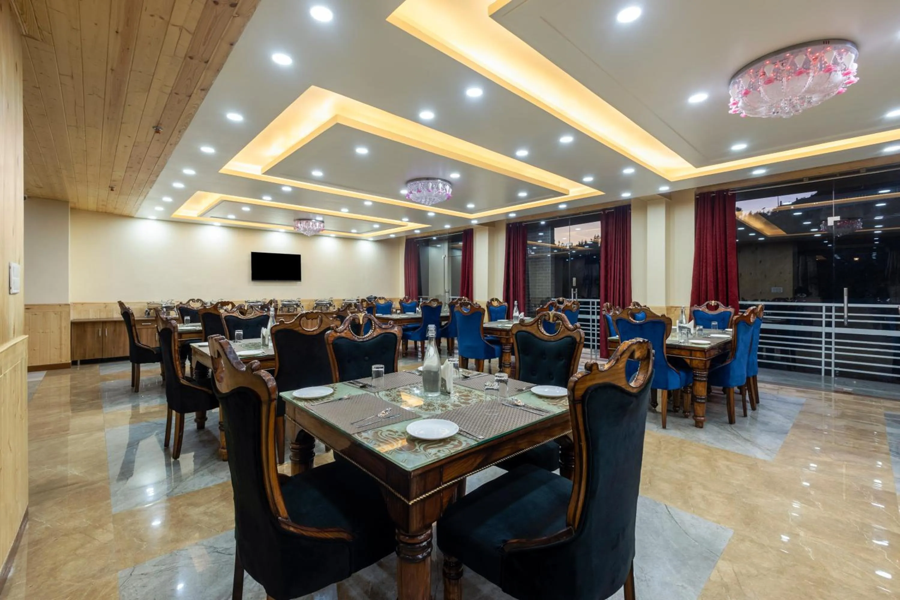Restaurant/places to eat in Sterling Shivalik Chail