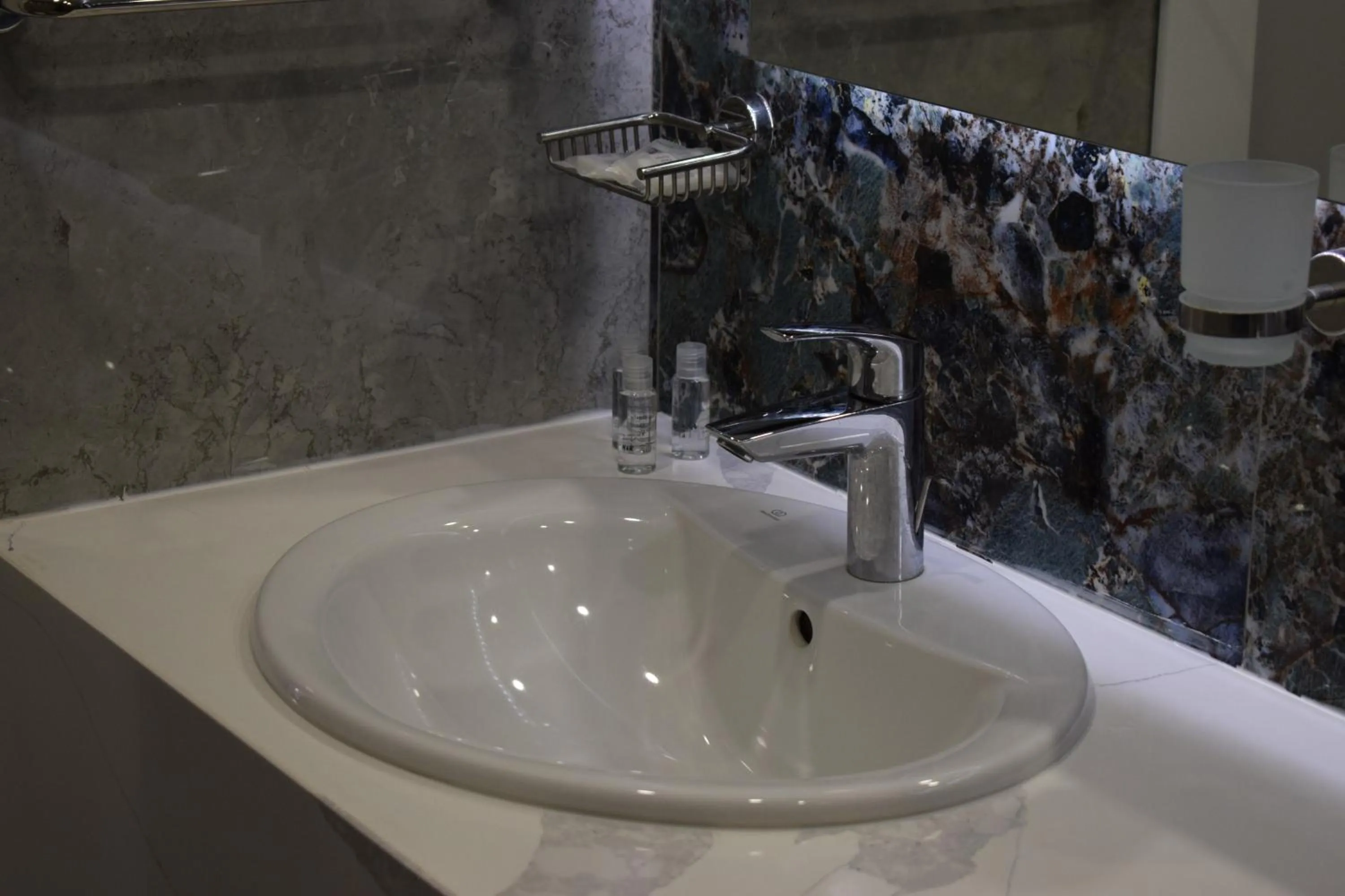 Bathroom in Atliman Beach Park Hotel