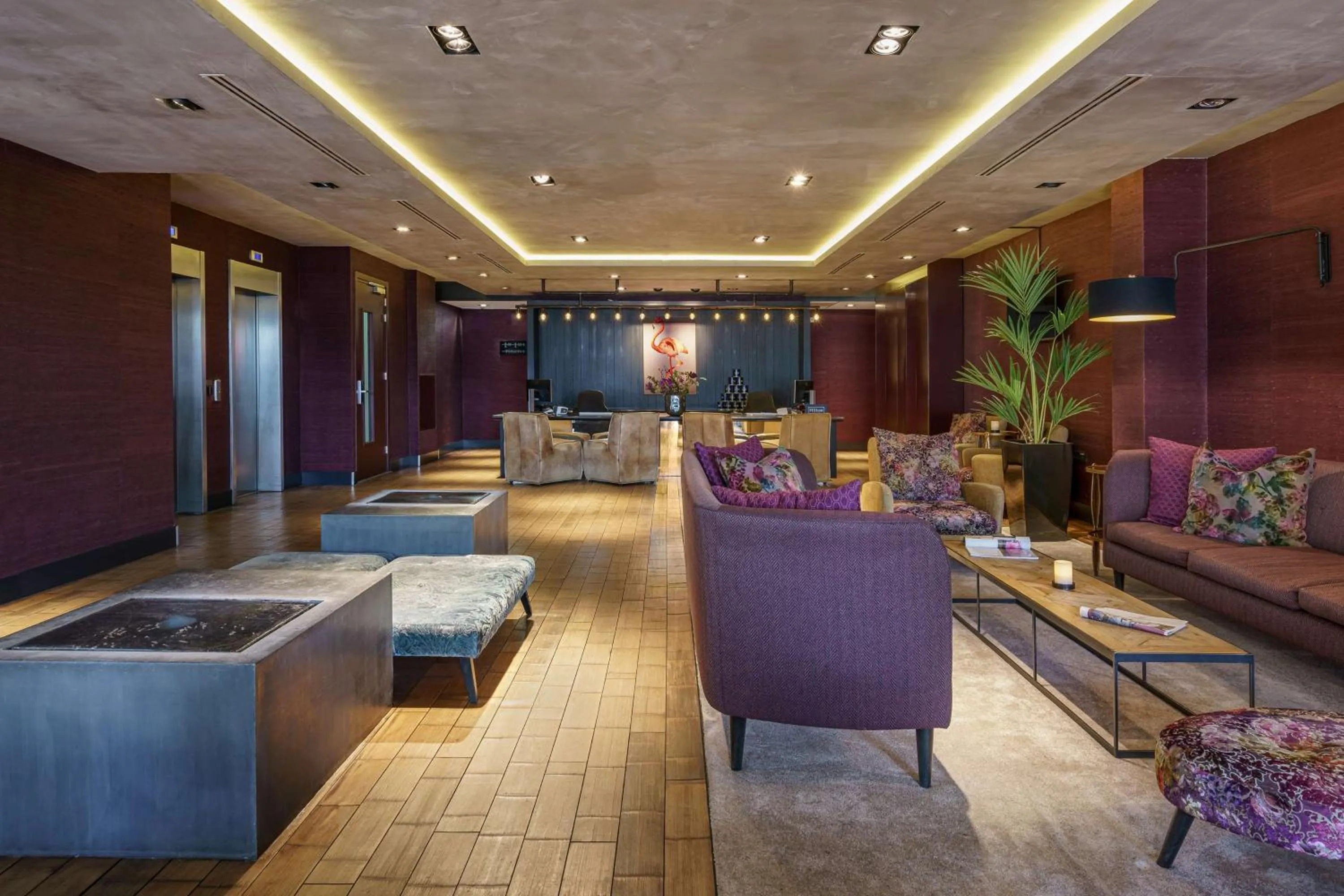 Lobby or reception in DoubleTree by Hilton Amsterdam - NDSM Wharf