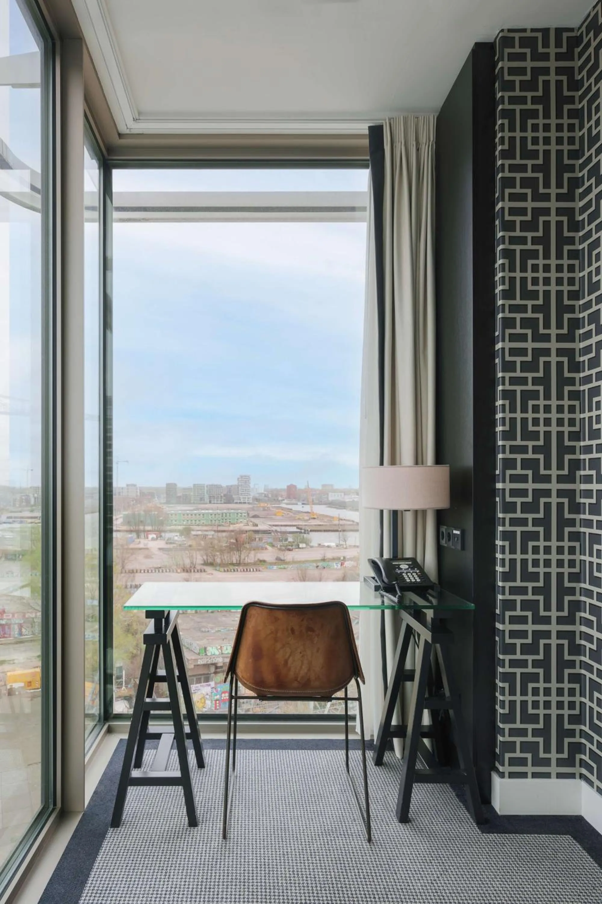 Bedroom in DoubleTree by Hilton Amsterdam - NDSM Wharf