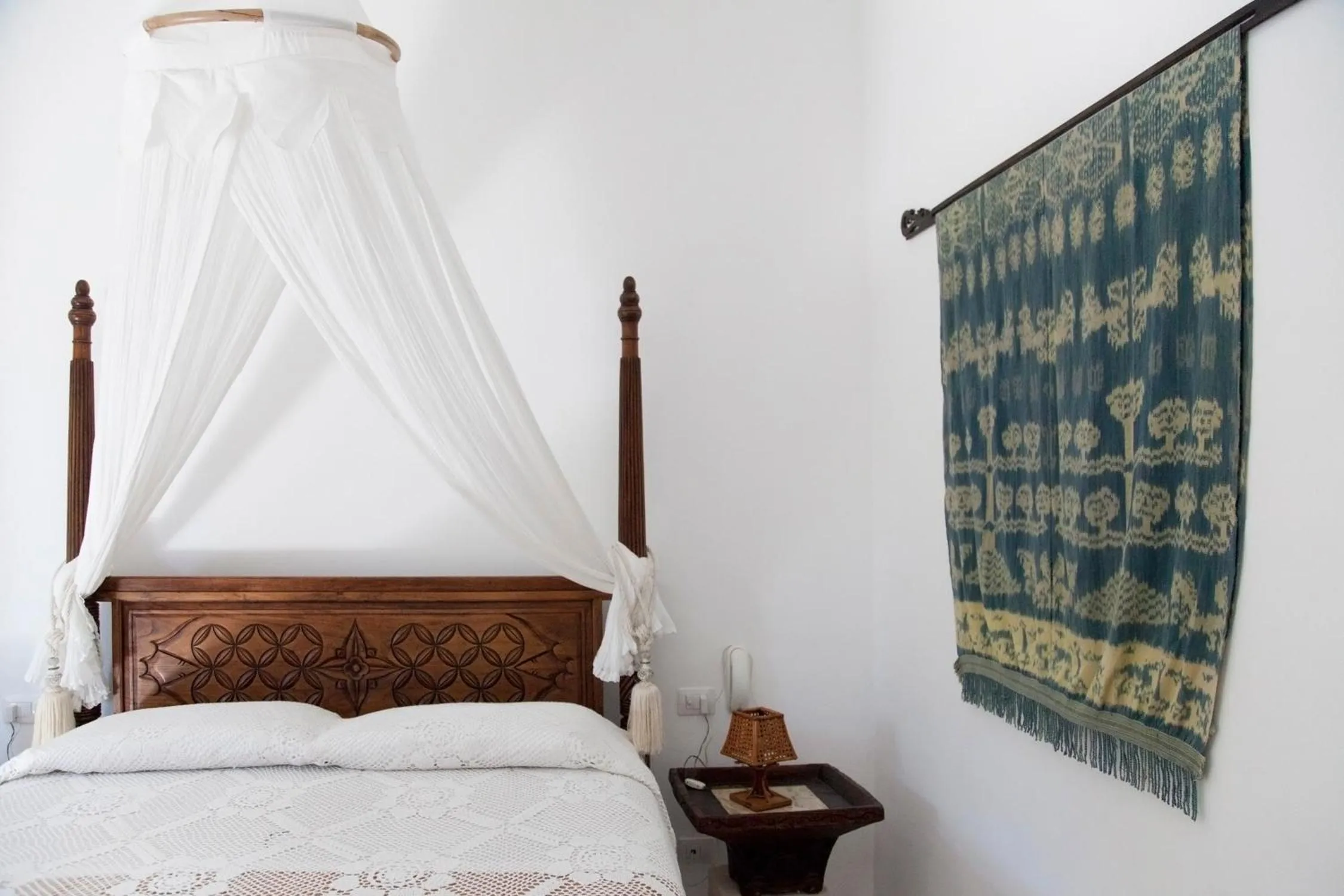 Bed in Quartara Boutique Hotel