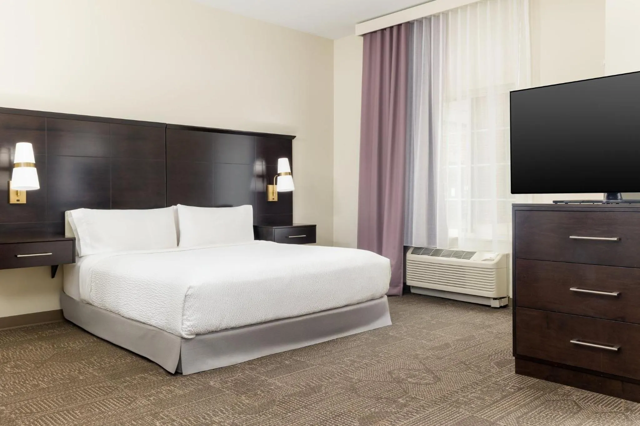 Photo of the whole room, Bed in Staybridge Suites Denver - Central Park by IHG